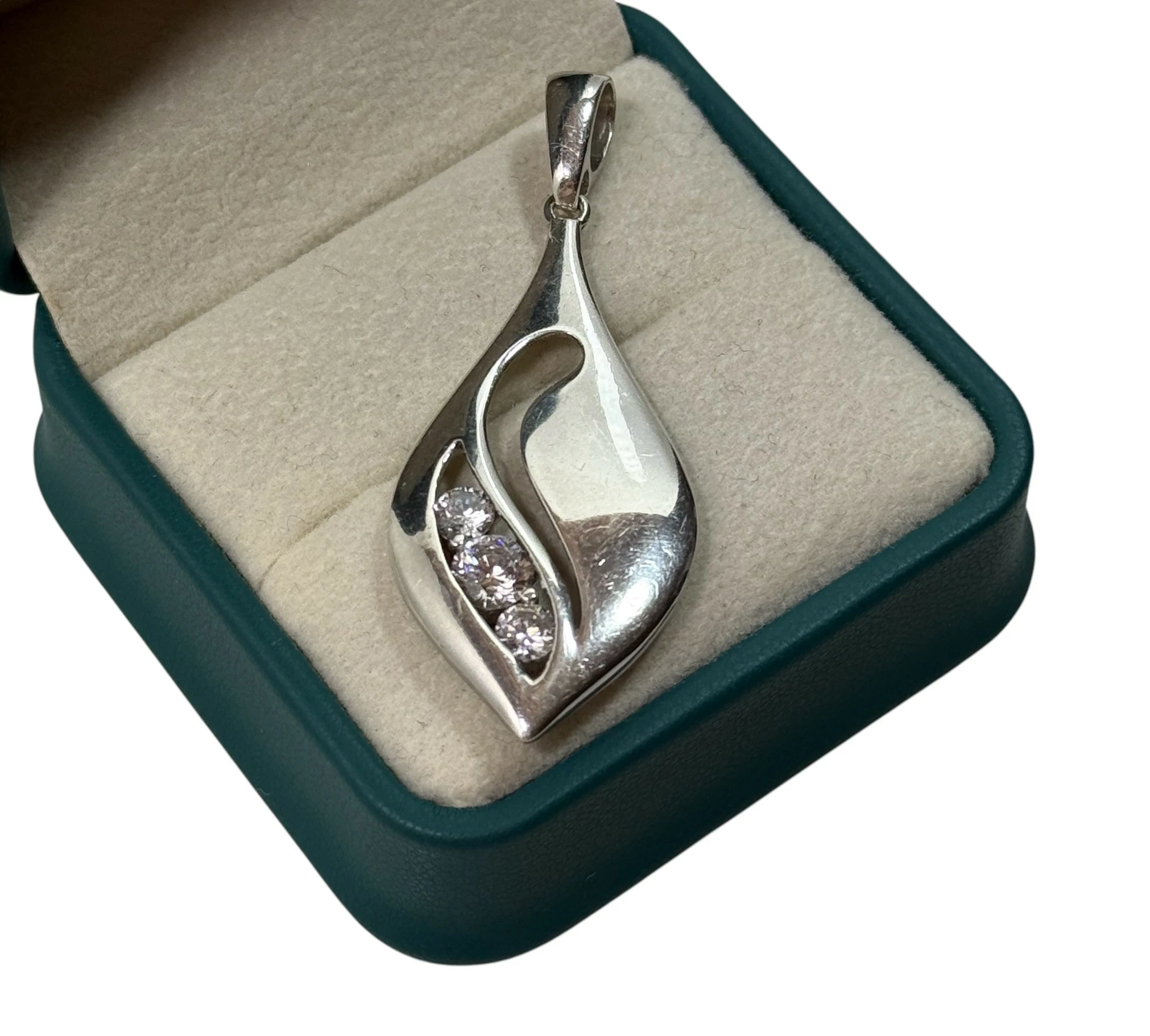 ciekawa-srebrna-zawieszka-z-cyrkoniami-455g-925-wp-8-slupsk