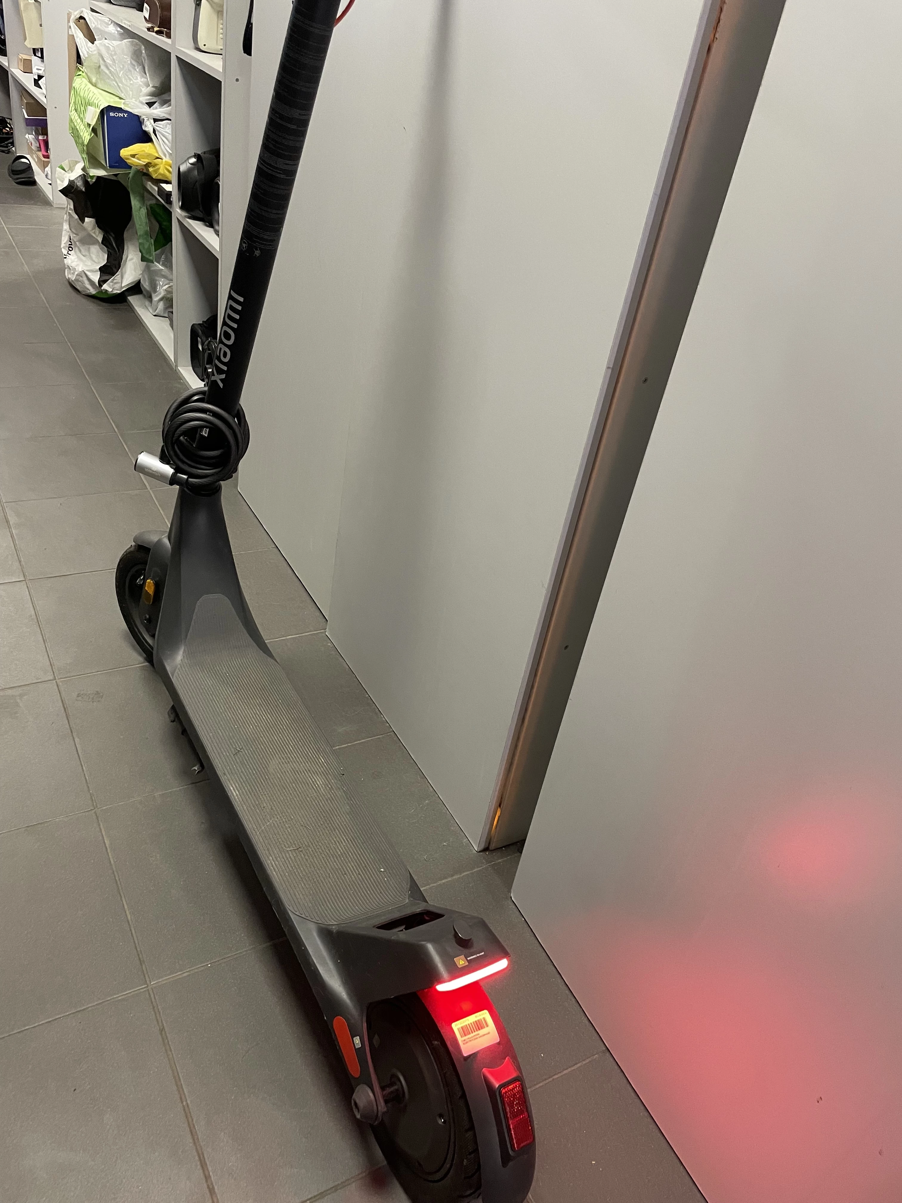 xiaomi-electric-scooter-4-lite-2nd-gen-opis-kolor-249512-1647413