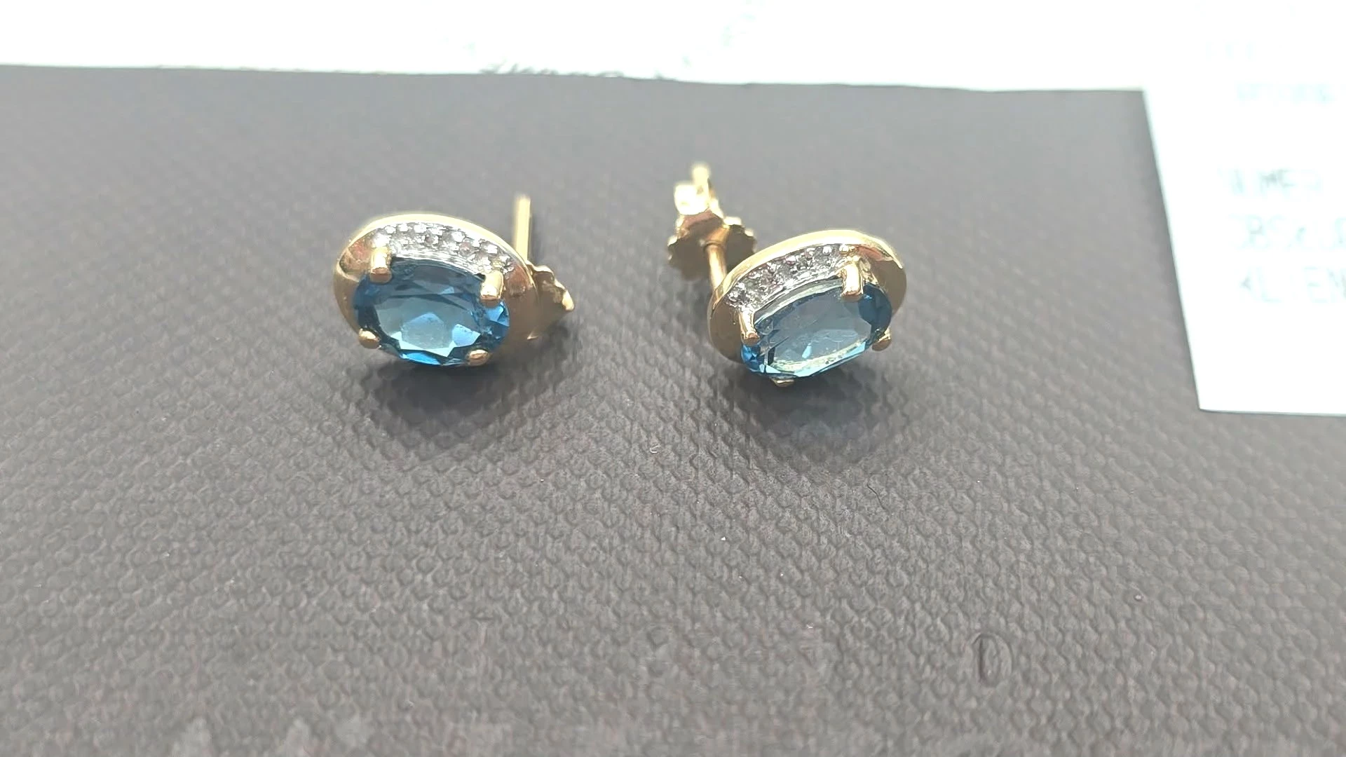 zlote-kolczyki-z-diamentemcertyfikatparagon-motyw-129129-246990