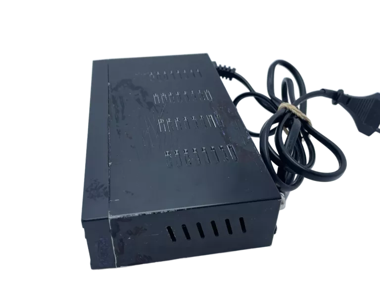 dekoder-dvbt2-manta-dvbt019-stan-11323-2