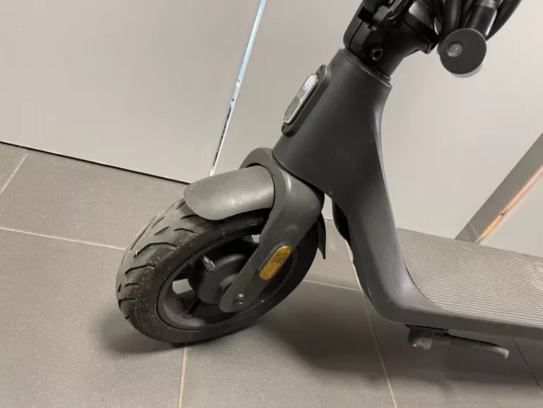 xiaomi-electric-scooter-4-lite-2nd-gen-opis-model-electric-scooter-4-lite