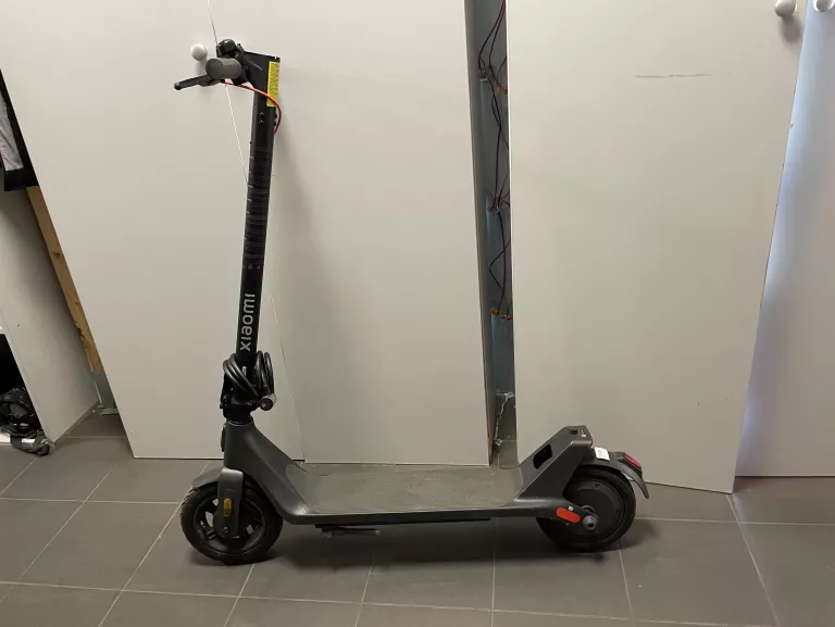xiaomi-electric-scooter-4-lite-2nd-gen-opis-osiedle-centrum-d1-krakow