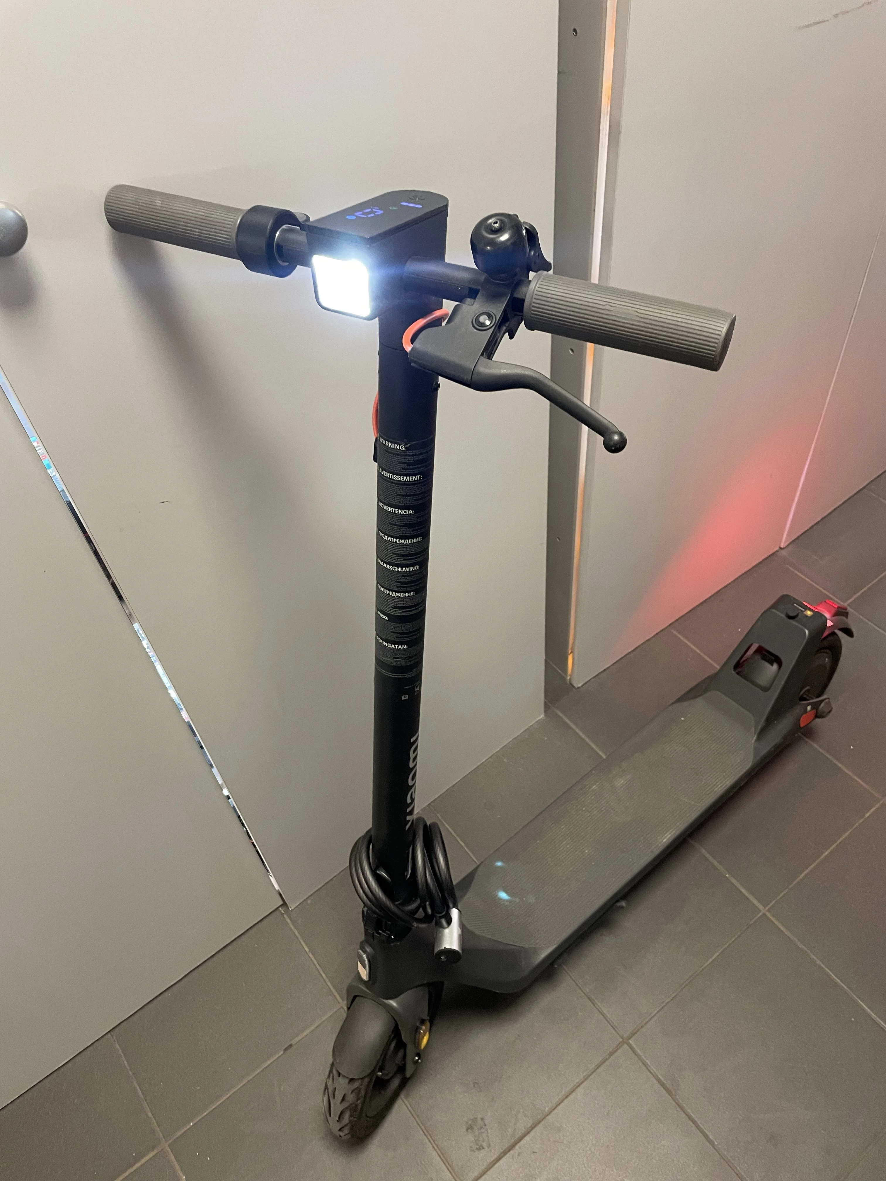 xiaomi-electric-scooter-4-lite-2nd-gen-opis-marka-248811-973724