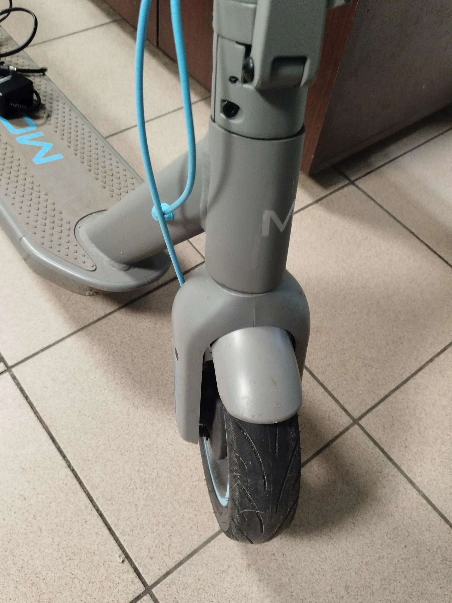 hulajnoga-motus-10-350w-moc-silnika-35000