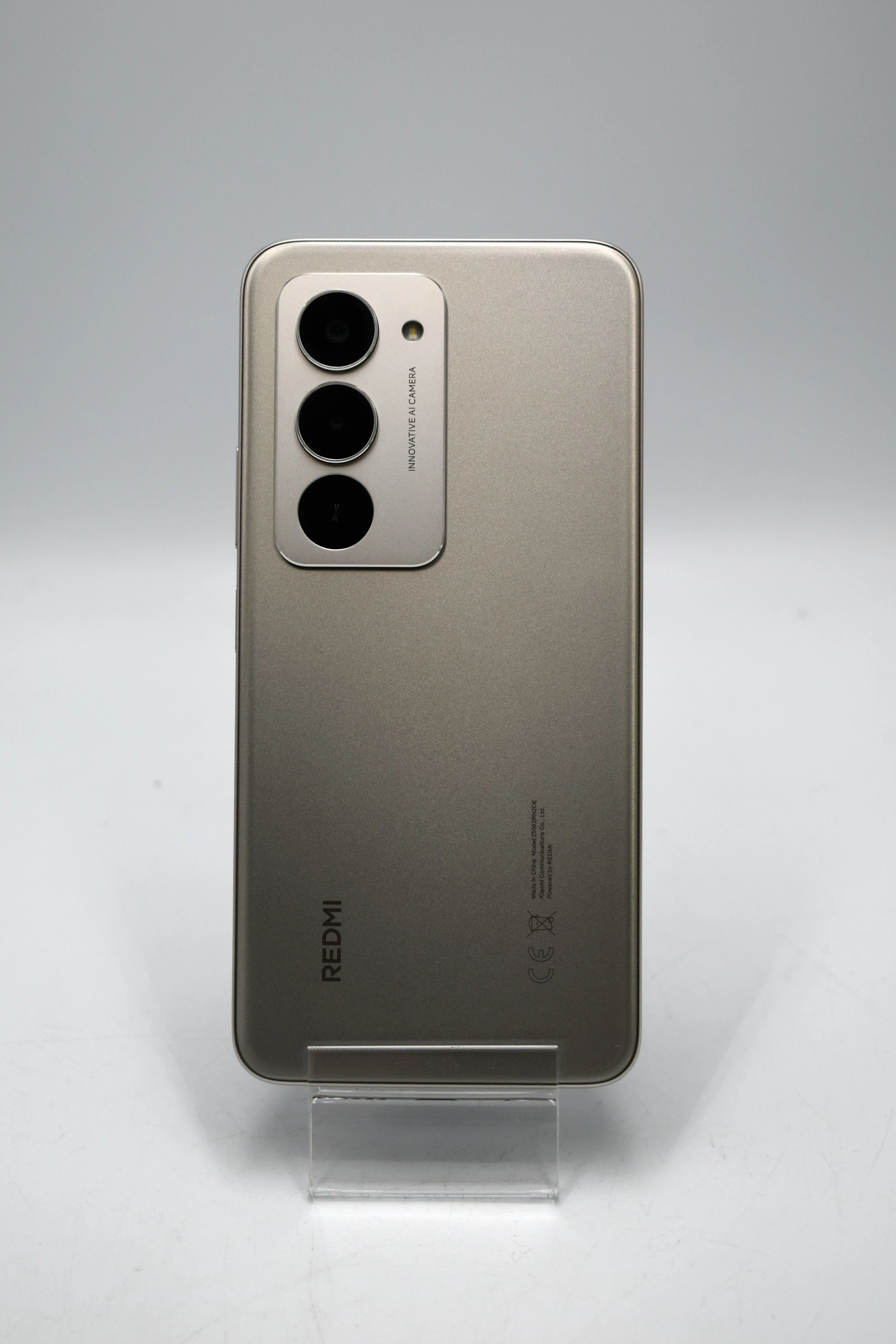 telefon-xiaomi-redmi-15-8256gb-69-144hz-srebrny-przekatna-ekranu-690