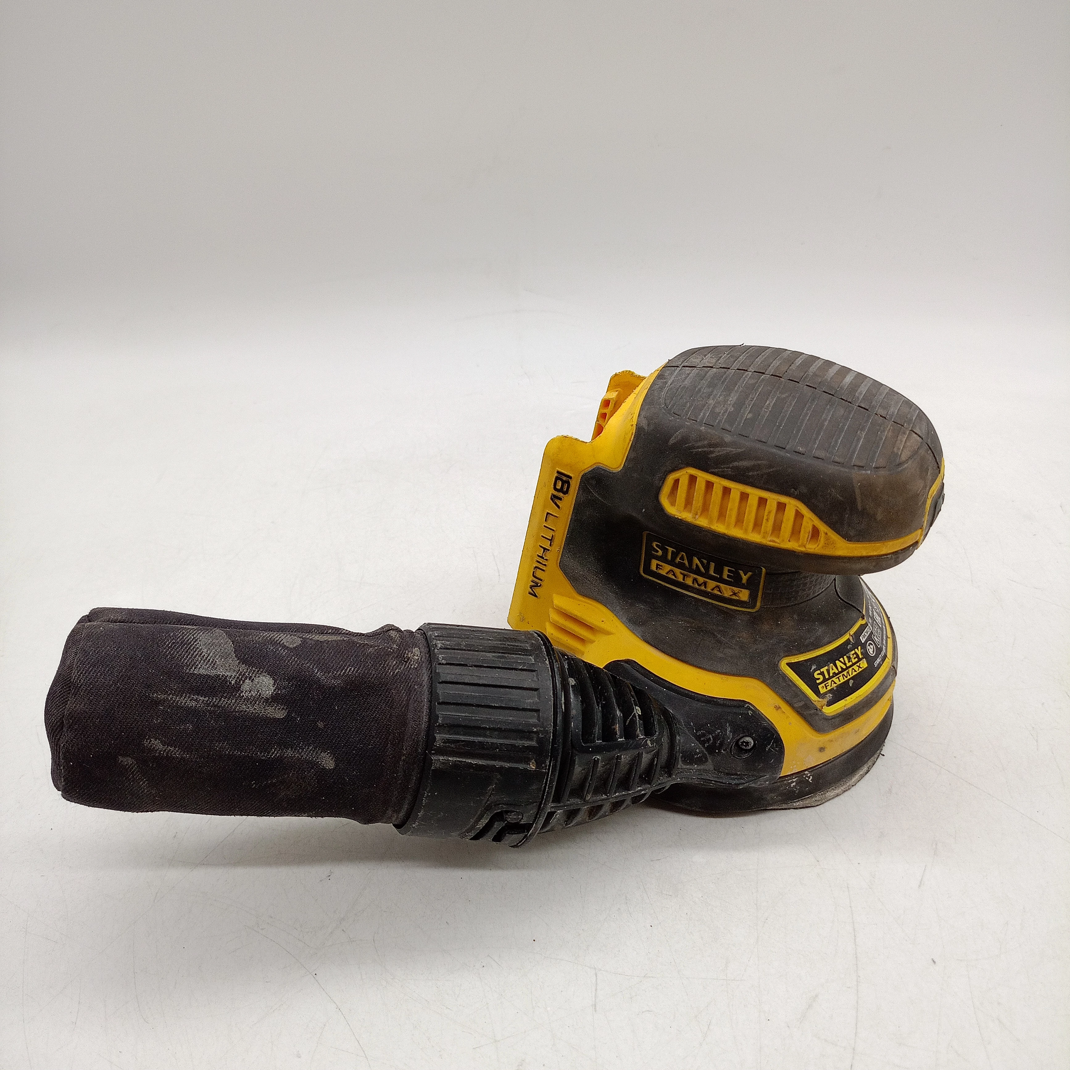 szlifierka-stanley-fmc220-sikorskiego-1-starogard-gdanski