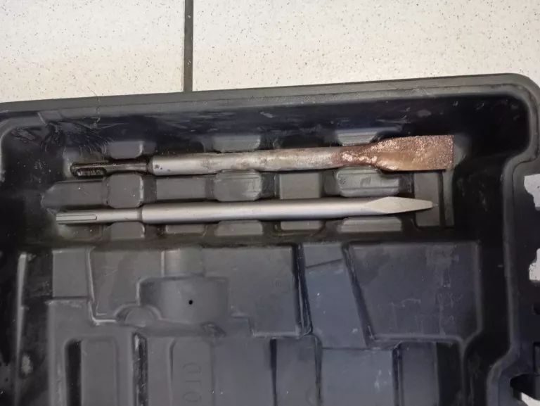 mlotowiertarka-macallister-msrh1250-a-energia-udaru-42