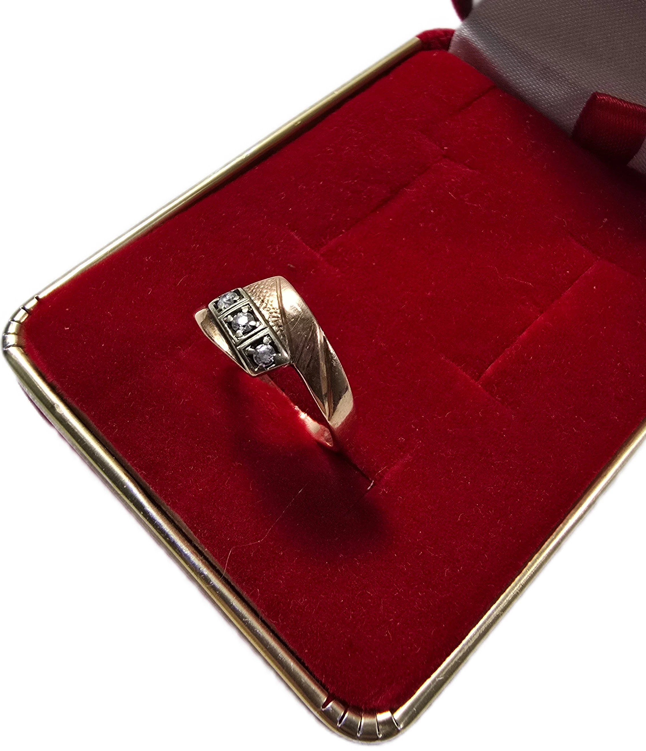 zloty-pierscionek-proby-585-r-16-214g-material-15835-2