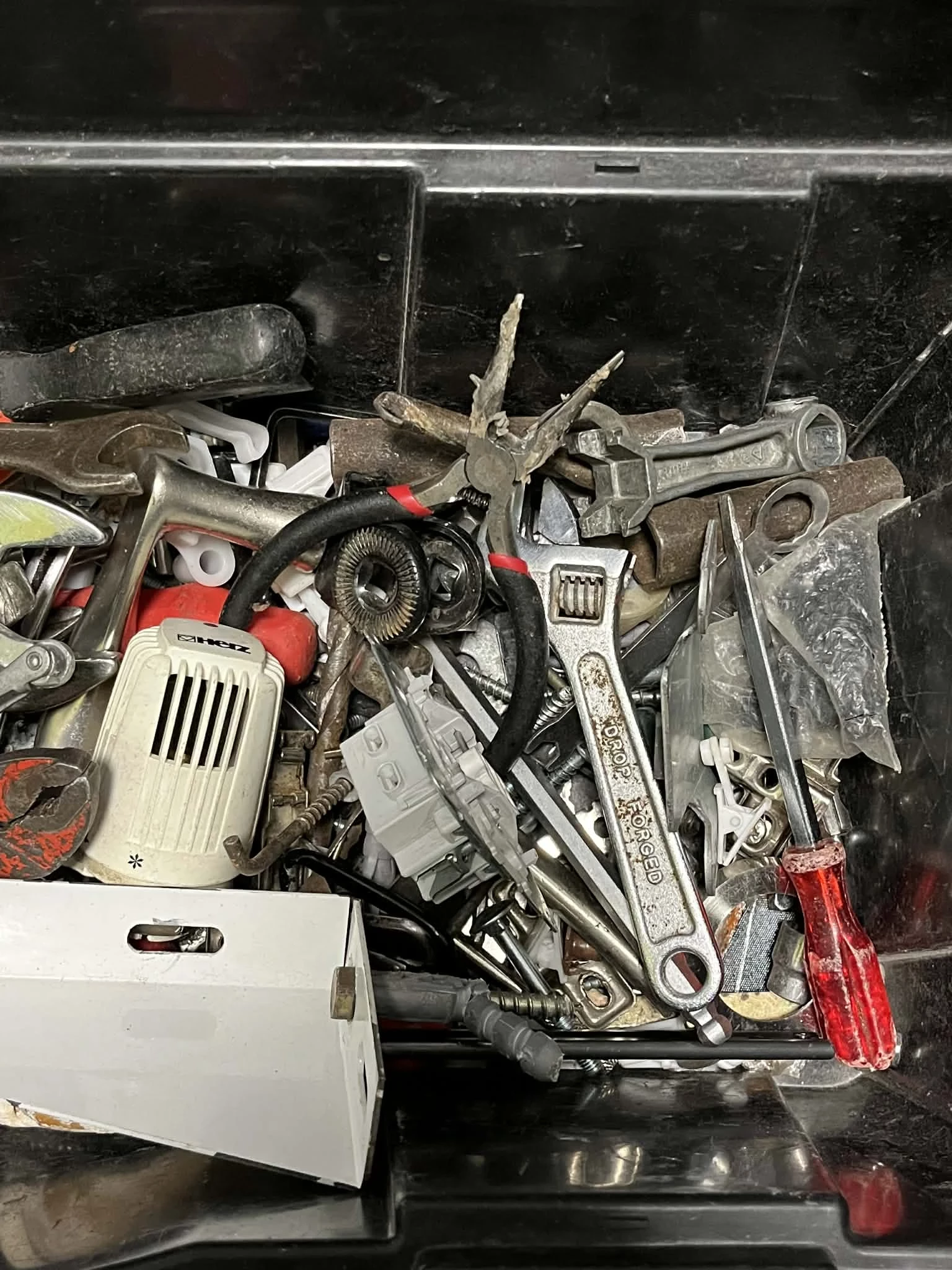 skrzynka-z-narzedziami-stan-11323-2