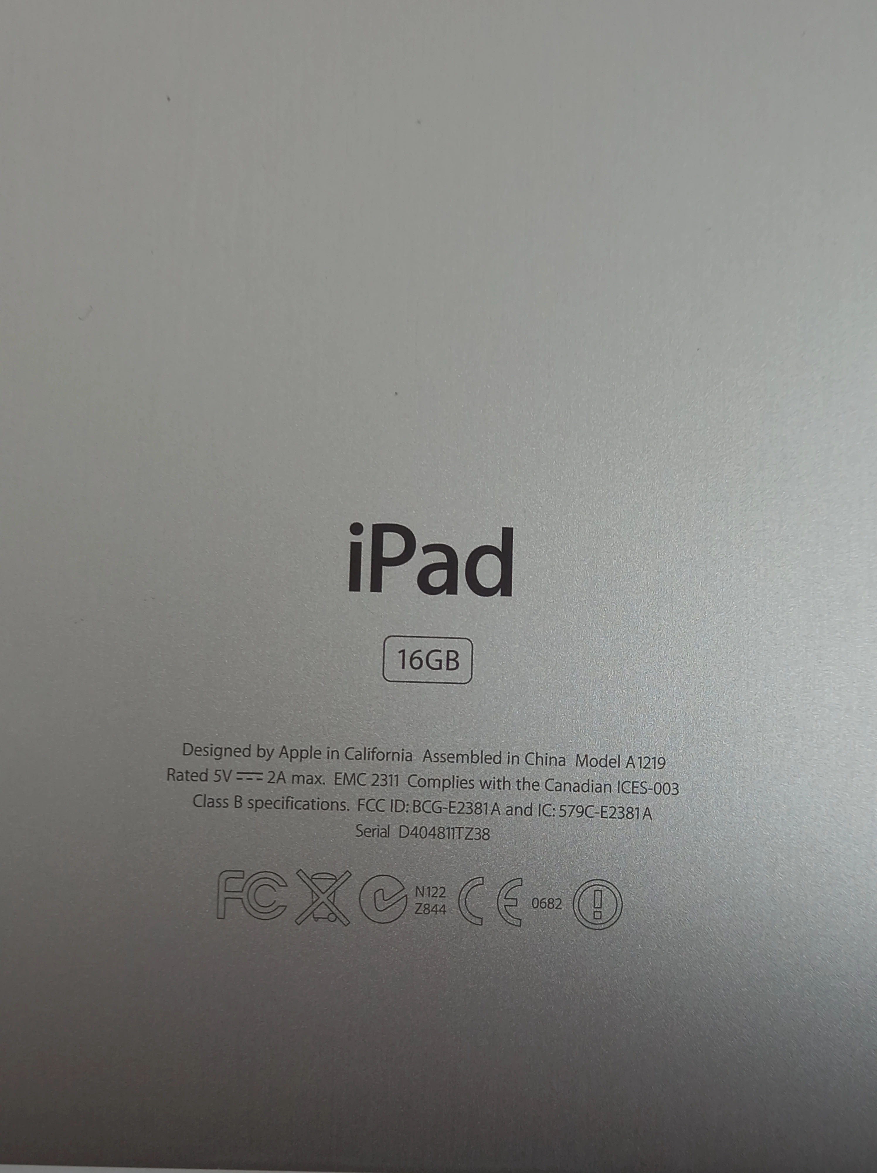 tablet-ipad-mb292fd-kod-producenta-a1823