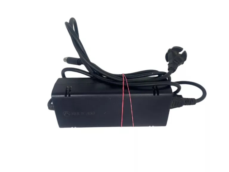 konsola-xbox-360-slim-500gb-2-pady-okablowanie-kinekt-i-3-gry-na-kinekt-model-microsoft-xbox-360