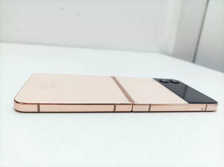 telefon-samasung-galaxy-zflip4-pudelko-pamiec-ram-202865-214113