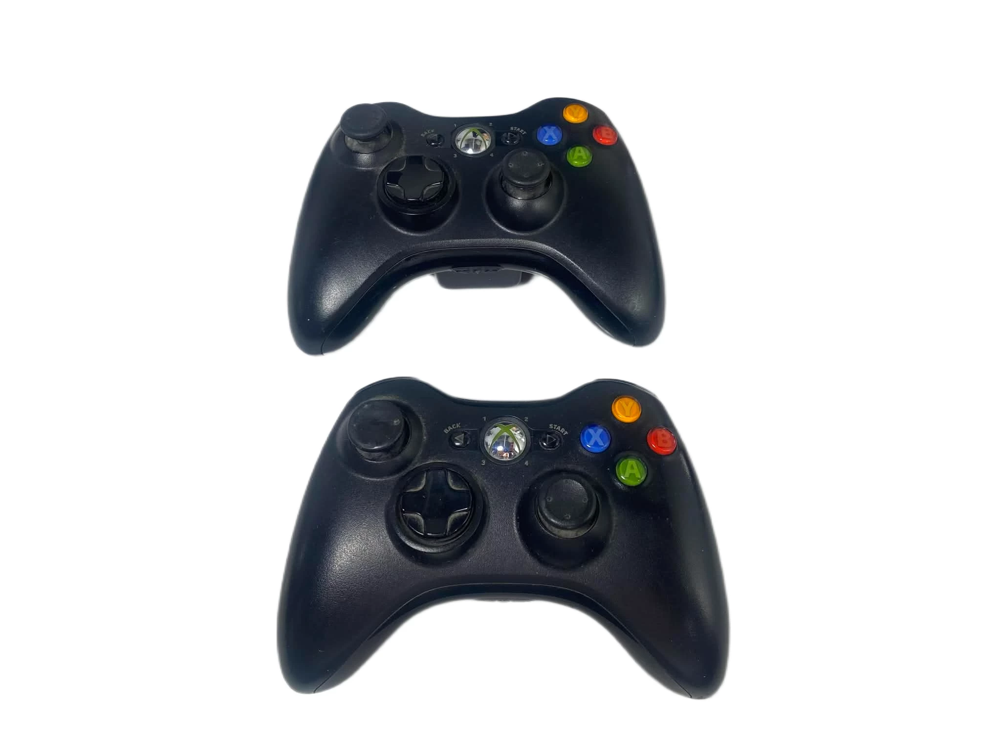 konsola-xbox-360-slim-500gb-2-pady-okablowanie-kinekt-i-3-gry-na-kinekt-stan-11323-2