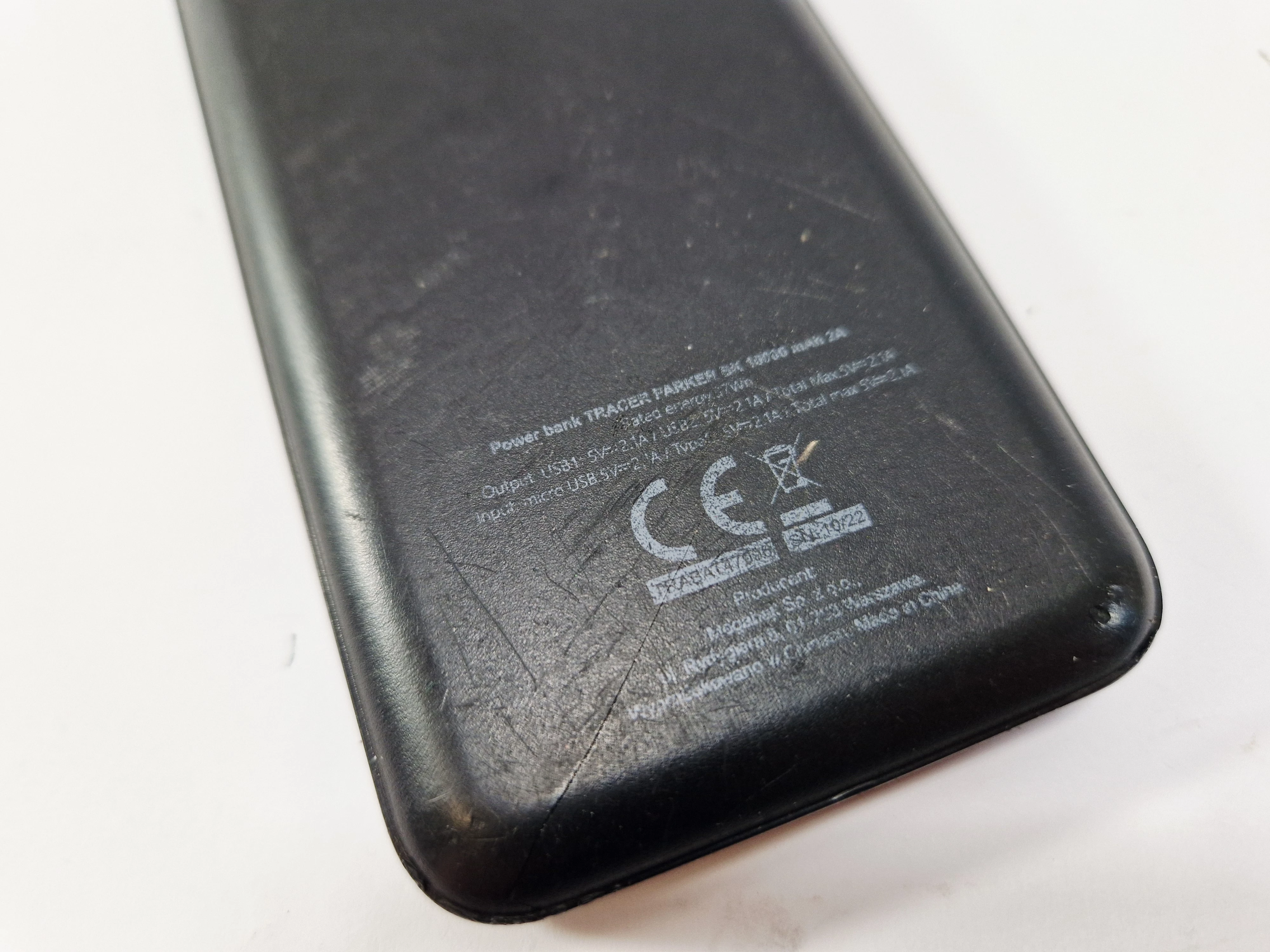 powerbank-tracer-10000-mah-czarny-pojemnosc-akumulatora-10000