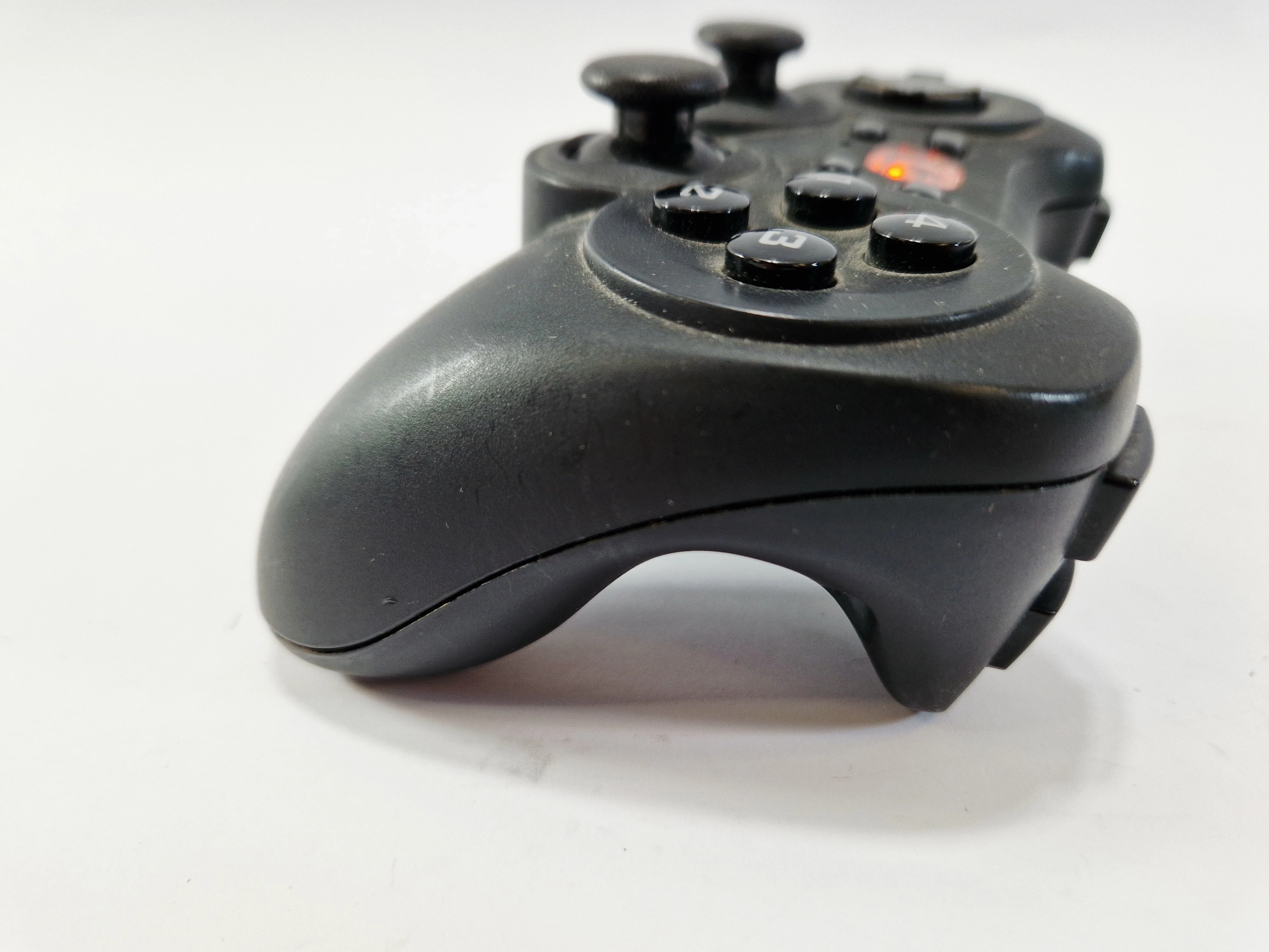 pad-kontroler-logitech-cordless-rumblepad-2-kod-producenta-963326-0914