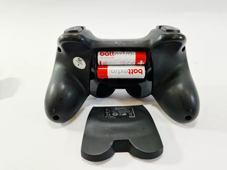 pad-kontroler-logitech-cordless-rumblepad-2-kompatybilne-platformy-210650-1