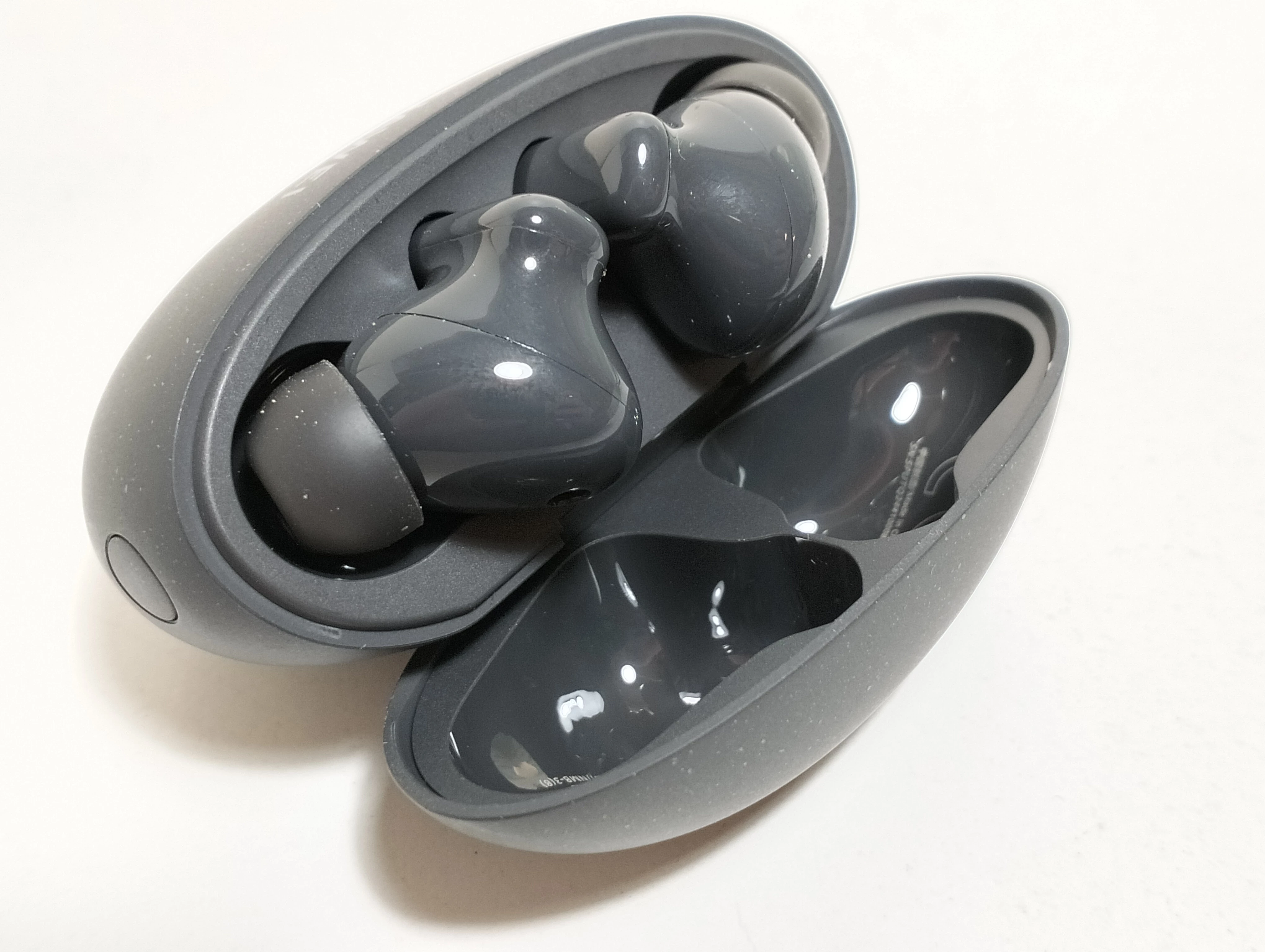 sluchawki-huawei-freebuds-5i-hi-res-audio-stan-11323-2