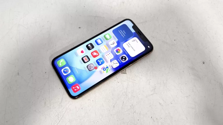 telefon-iphone-11-pro-64gb-82-kbat-typ-202685-212929