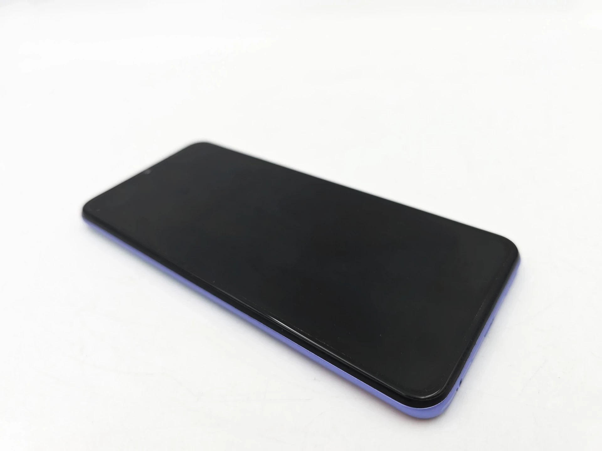 telefon-vivo-y72-5g-8128-opis-wbudowana-pamiec-202869-214189