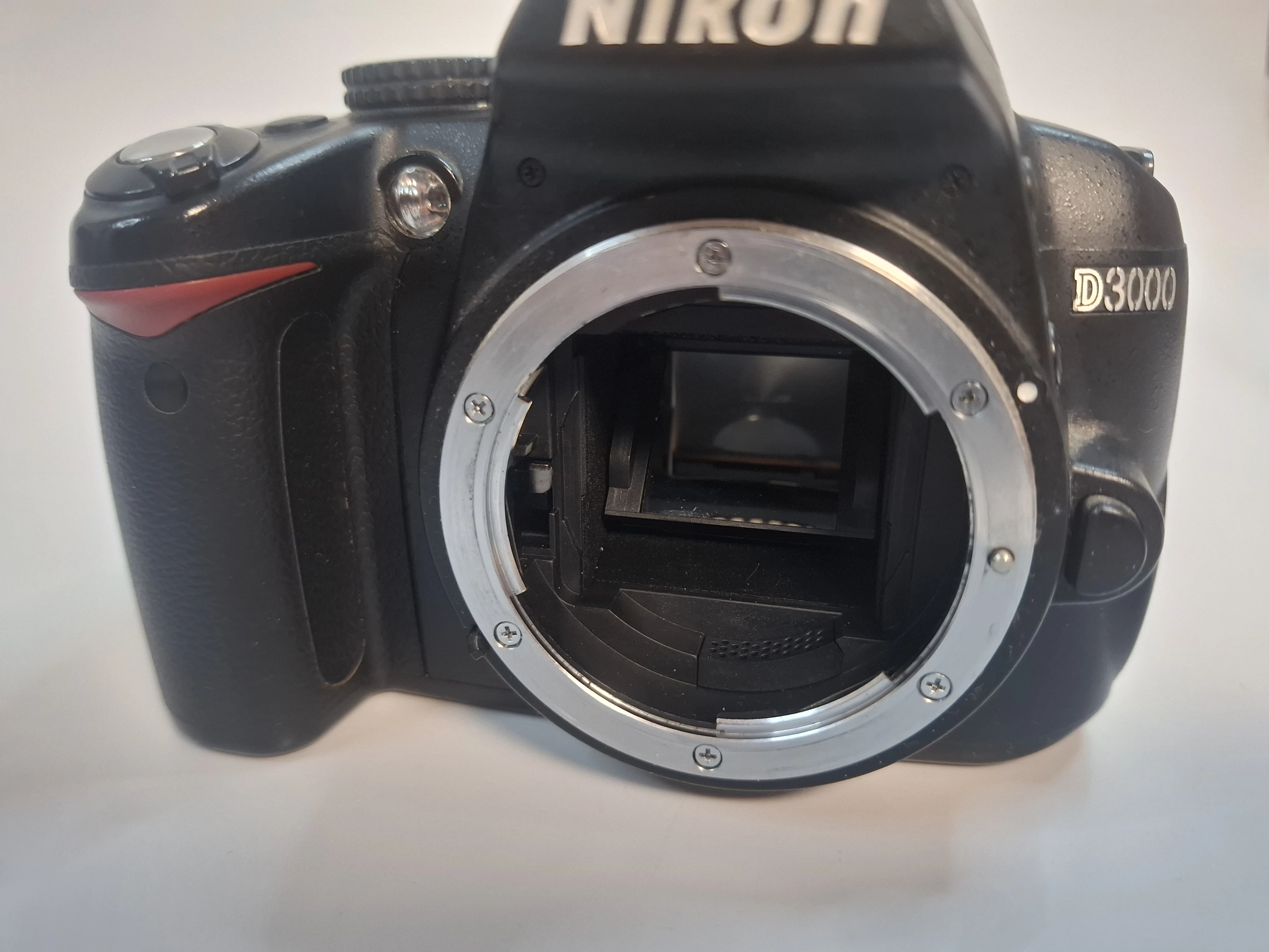 aparat-nikon-d3000-obiektyw-18-55-pokrowiec-jakosc-video-206962-228954