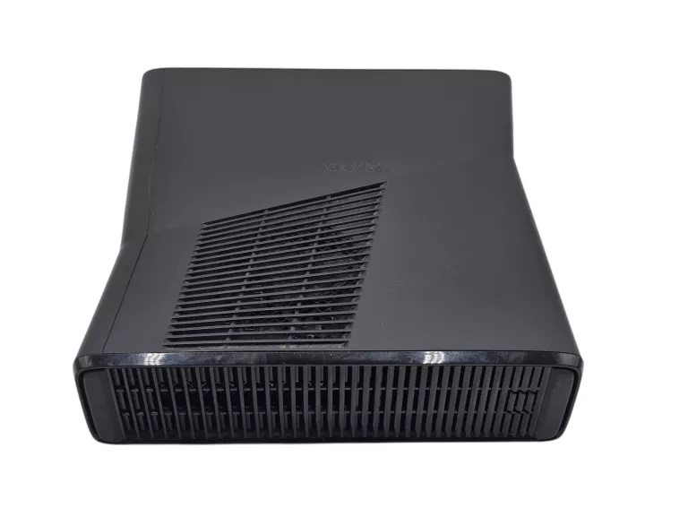 konsola-microsoft-xbox-360-s-1439-4gb-opis-liczba-kontrolerow-w-zestawie-205994-225550