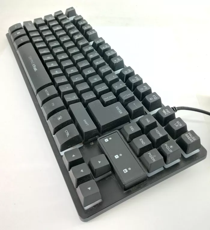klawiatura-trust-gxt-833-thado-tkl-usb-rgb-czarna-stan-11323-2