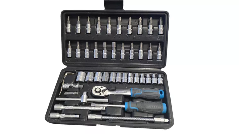 zestaw-bitow-i-nasadek-workzone-53-obroncow-pokoju-76-gorzow-wlkp