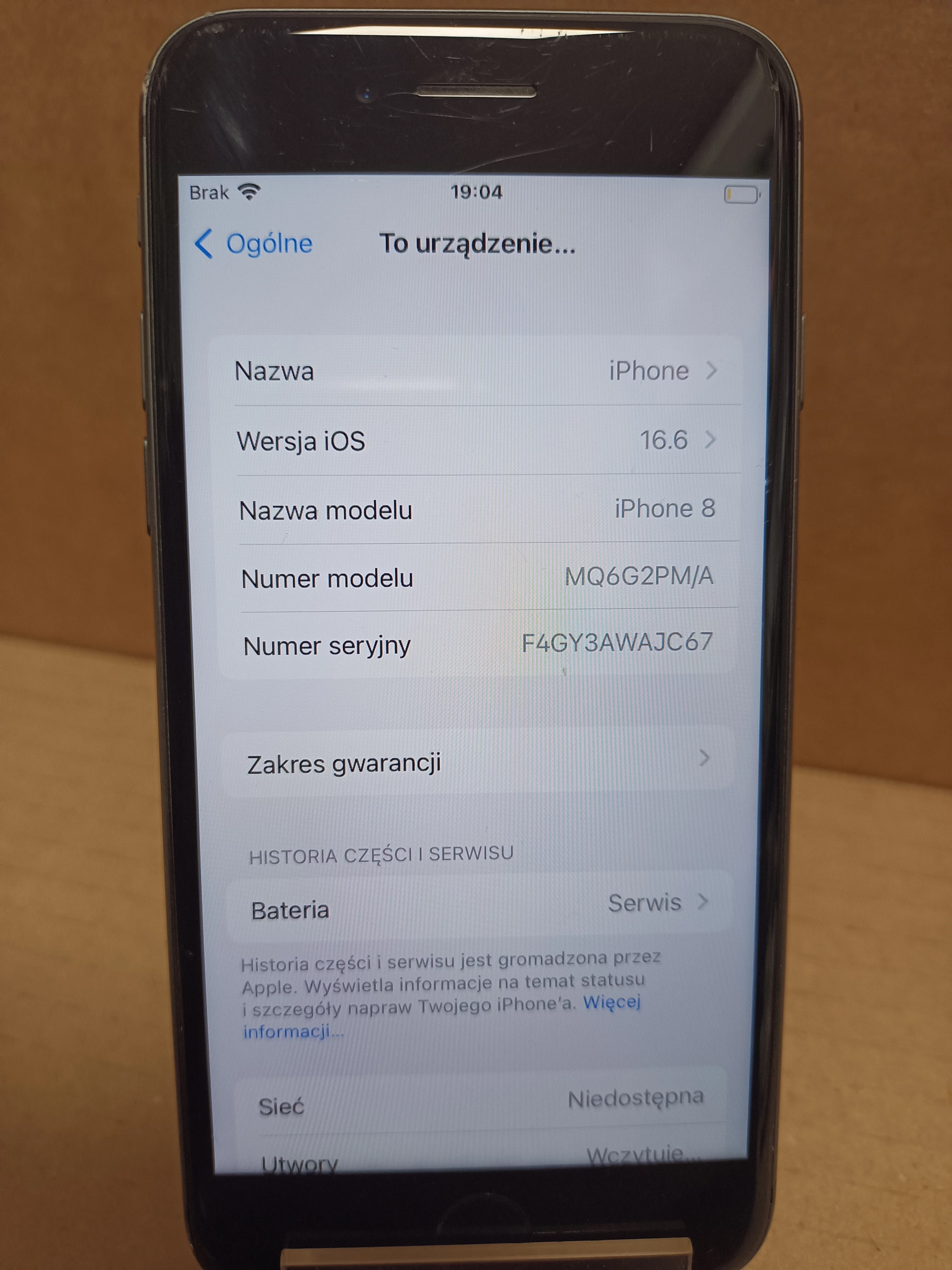 telefon-iphone-8-64-gb-bat-75-stan-11323-2