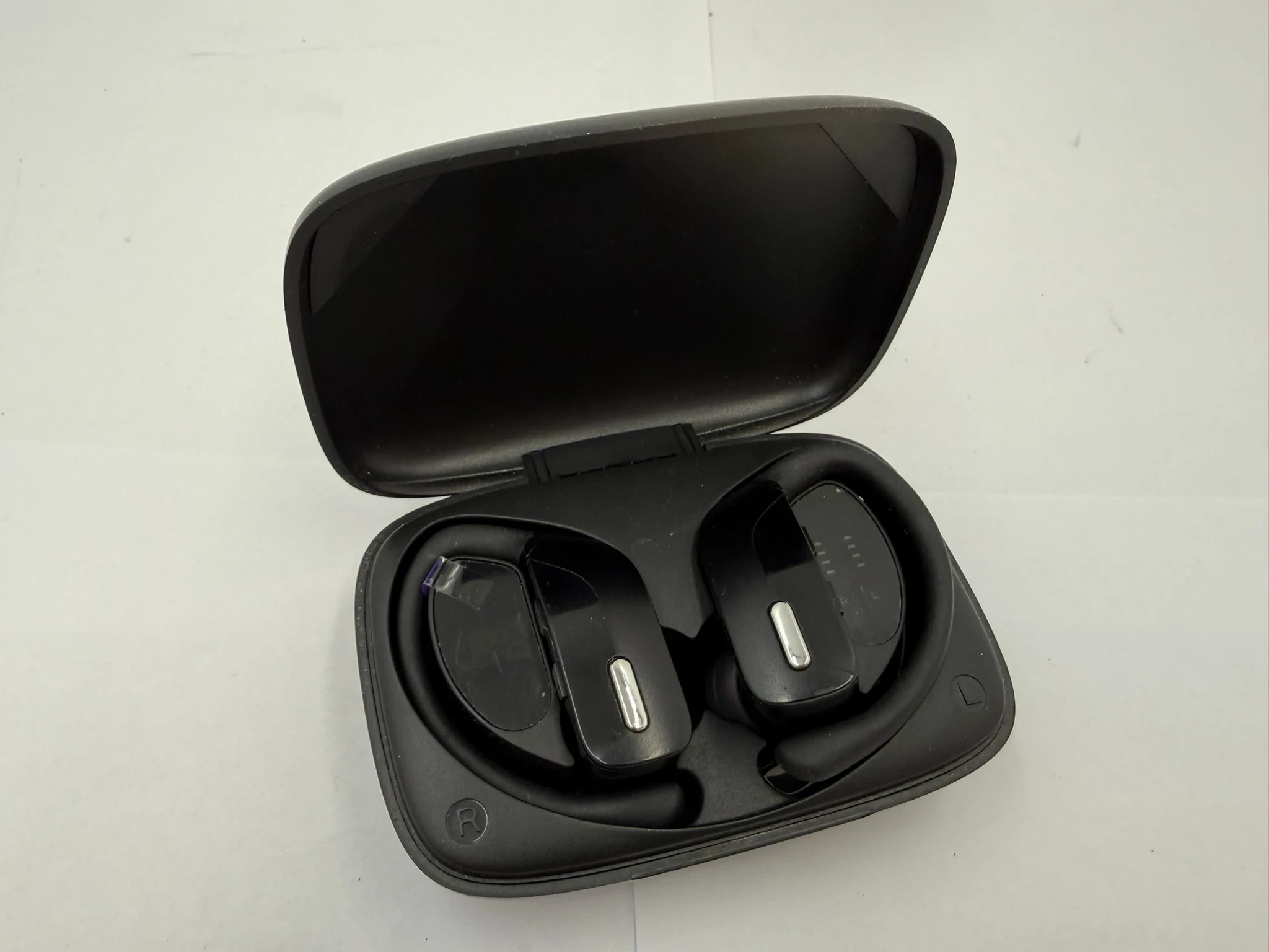 sluchawki-bezprzewodowe-zauszne-mobes-t17-srodmiejska-22a-jarocin-poludnie