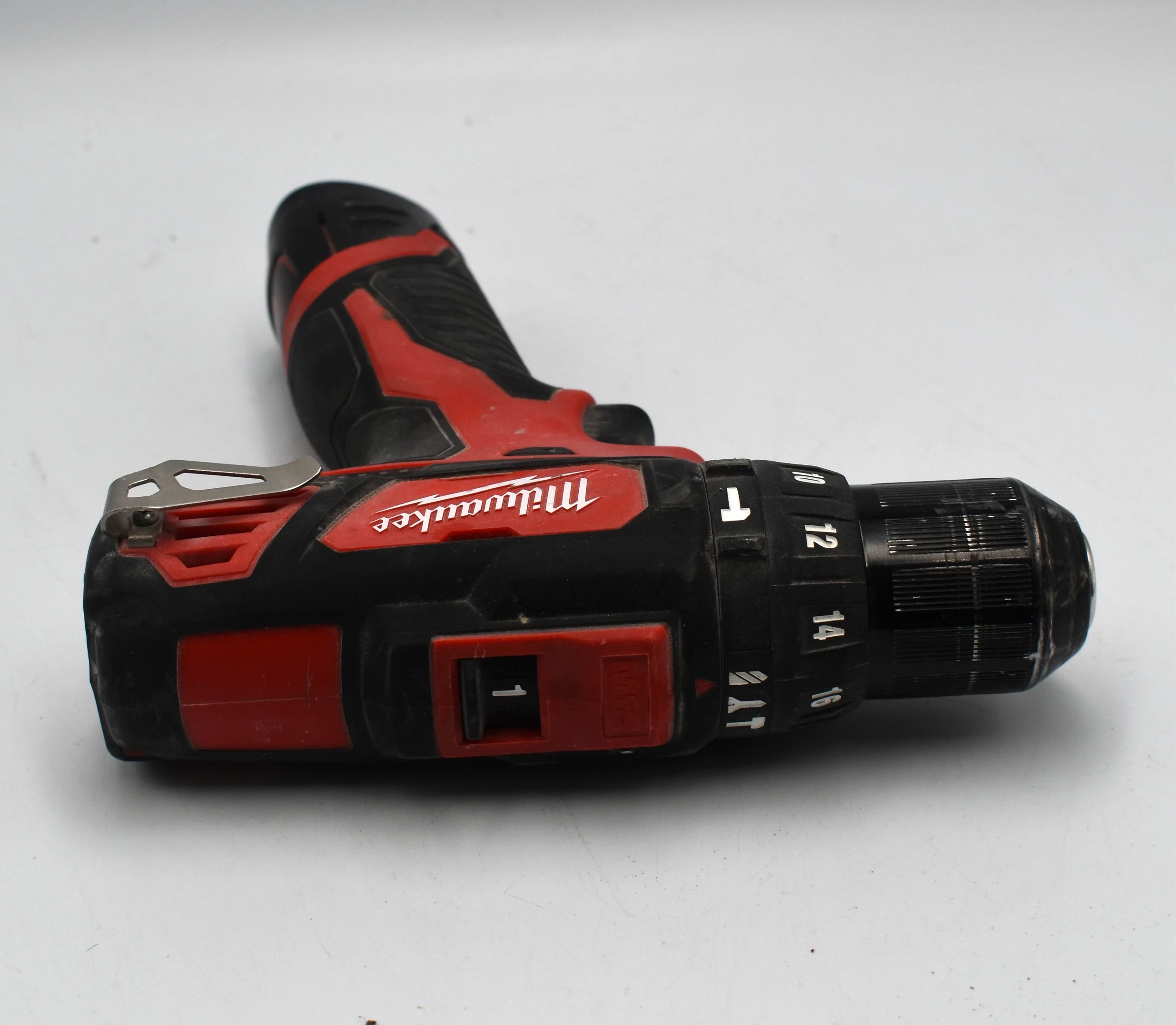 wiertarko-wkretarka-milwaukee-m12-bpd-4419-4105-000565-rodzaj-silnika-204657-221321