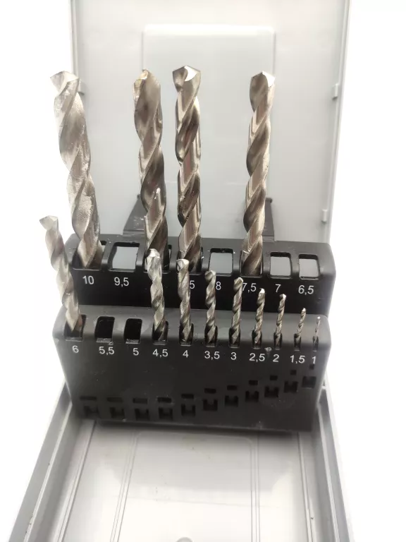 wiertla-do-metalu-bosch-niekompletne-stan-11323-2