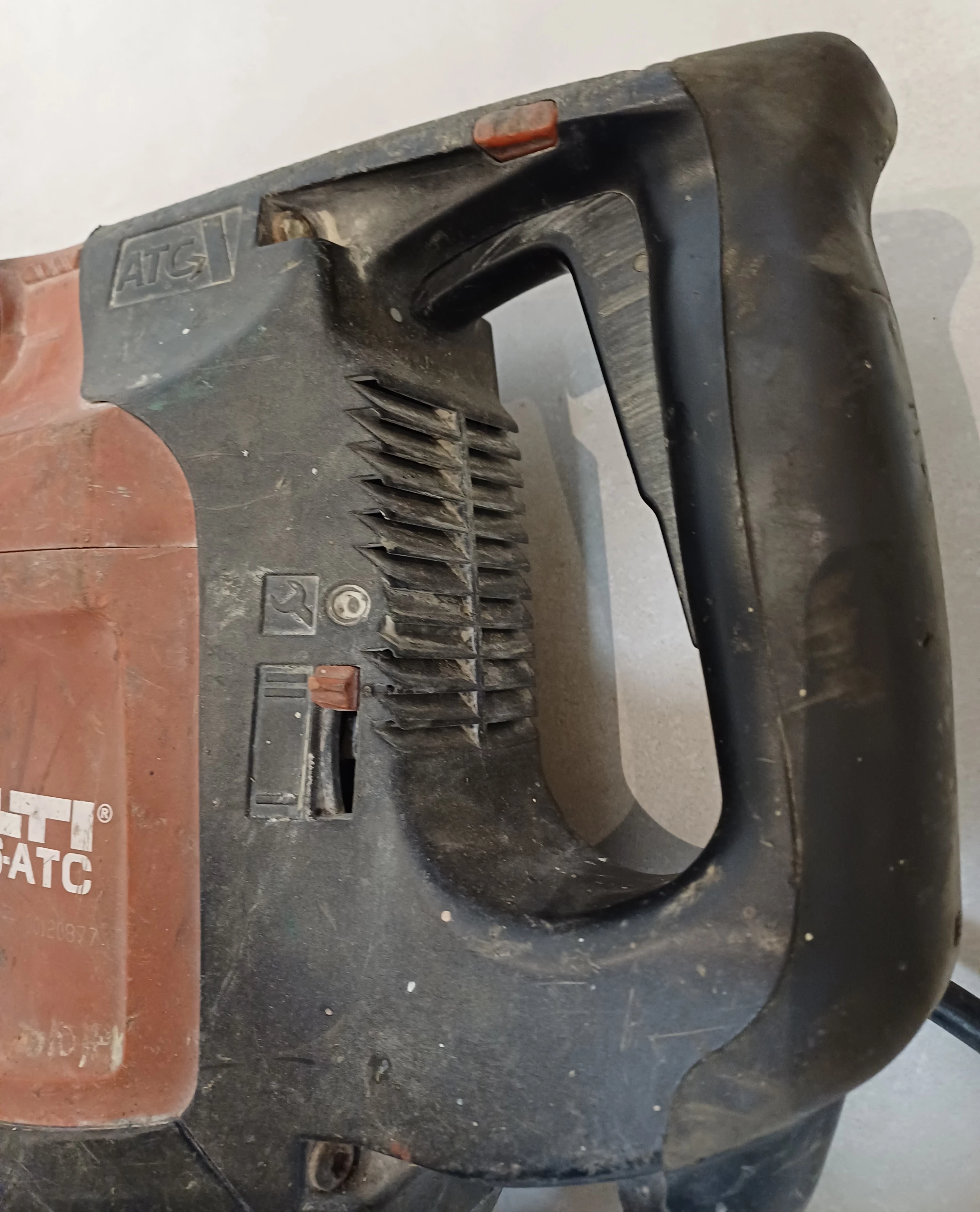 mlot-udarowy-hilti-te-76p-atc-stan-11323-2