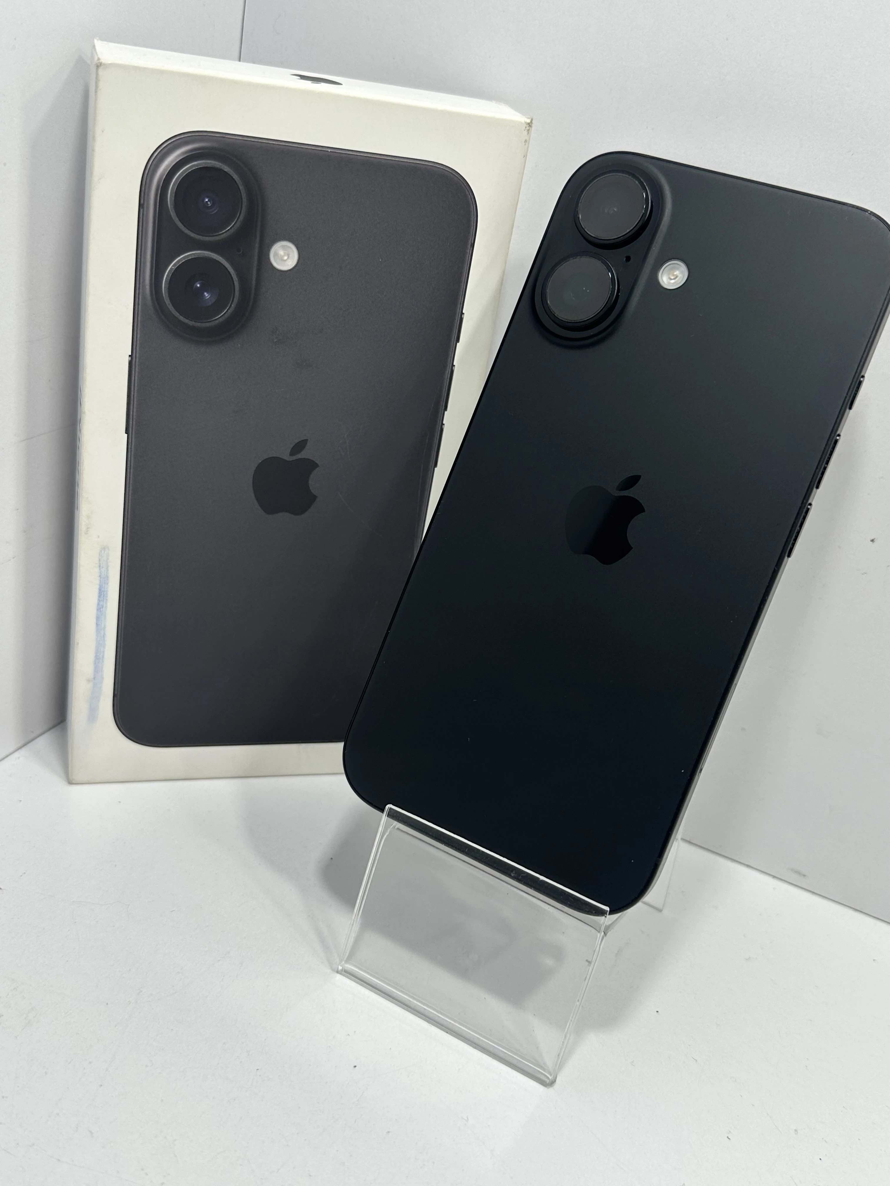 telefon-iphone-16-128gb-kod-producenta-mye93hxa