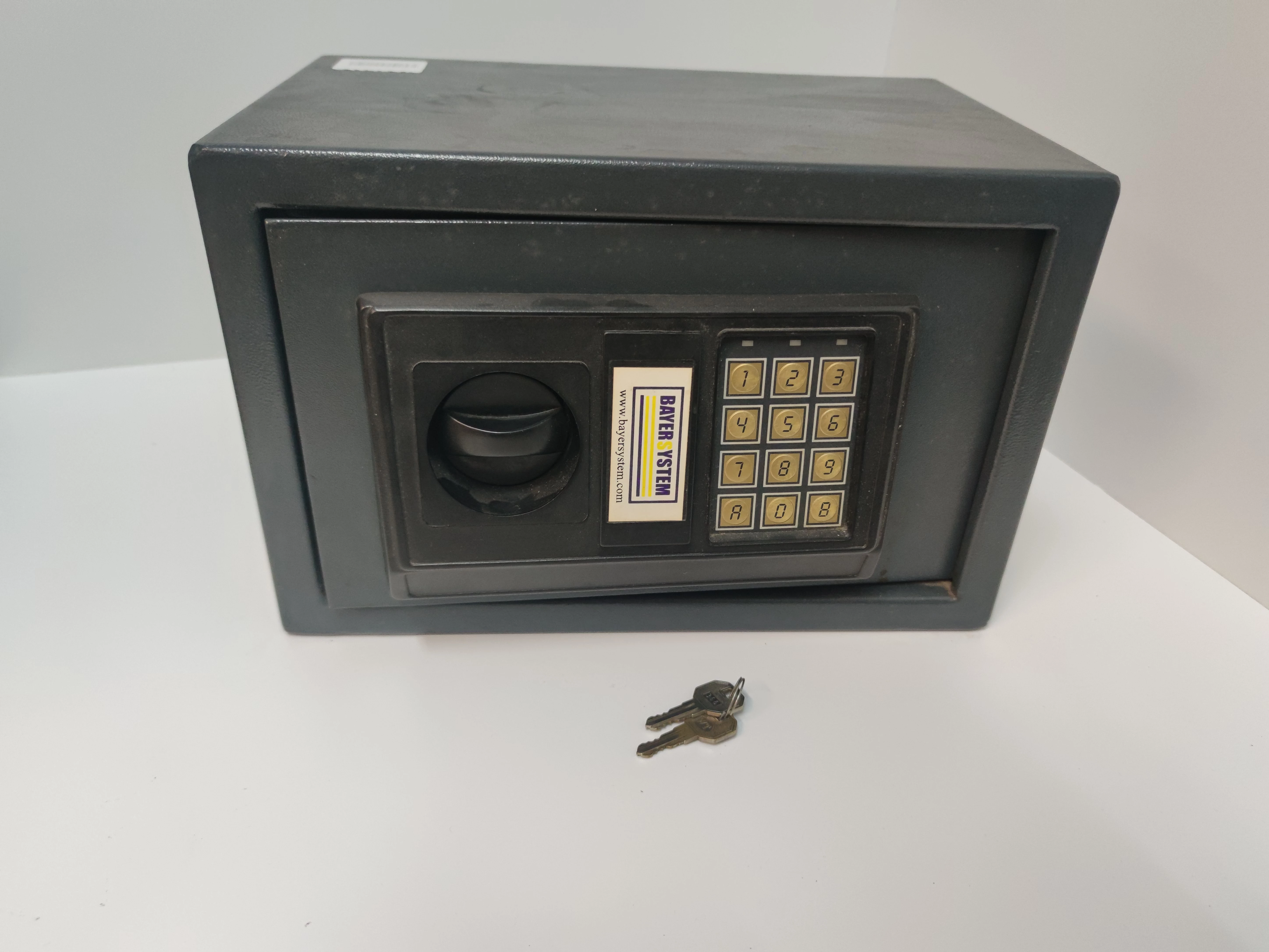 sejf-bayersystem-z-zamkiem-elektroniczym-jagiellonska-14-sanok-tsc2-spj