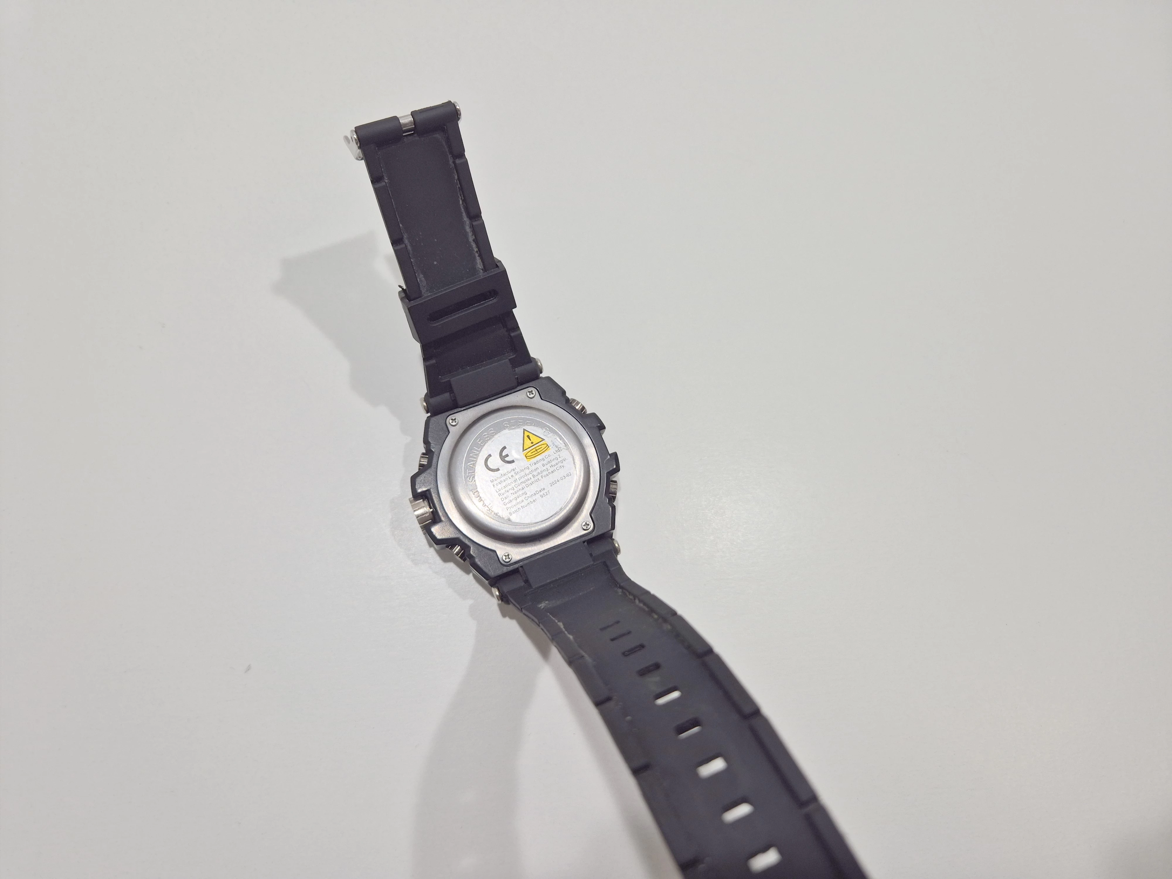 zegarek-sportowy-elektroniczny-stan-11323-2