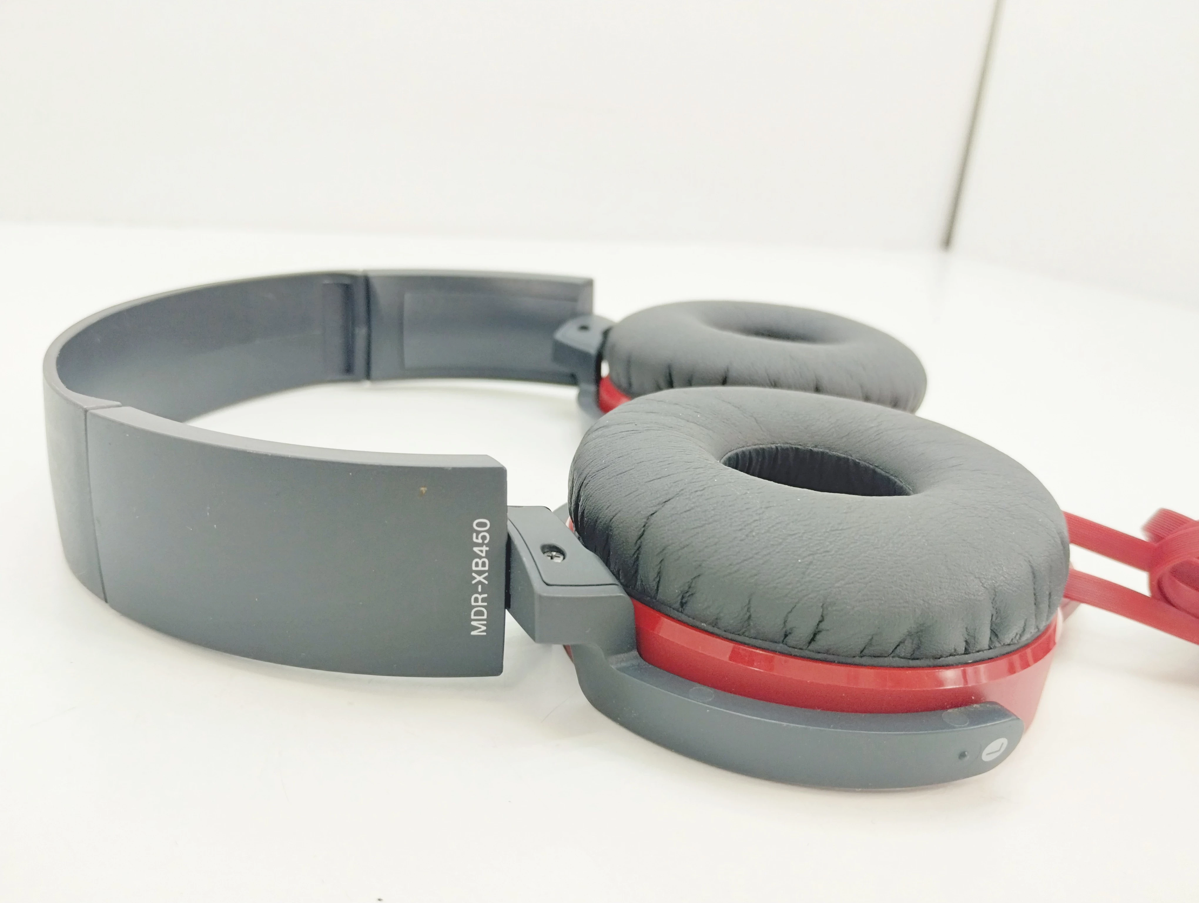 sluchawki-sony-mdr-xb450-kod-producenta-mdrxb450aprce7