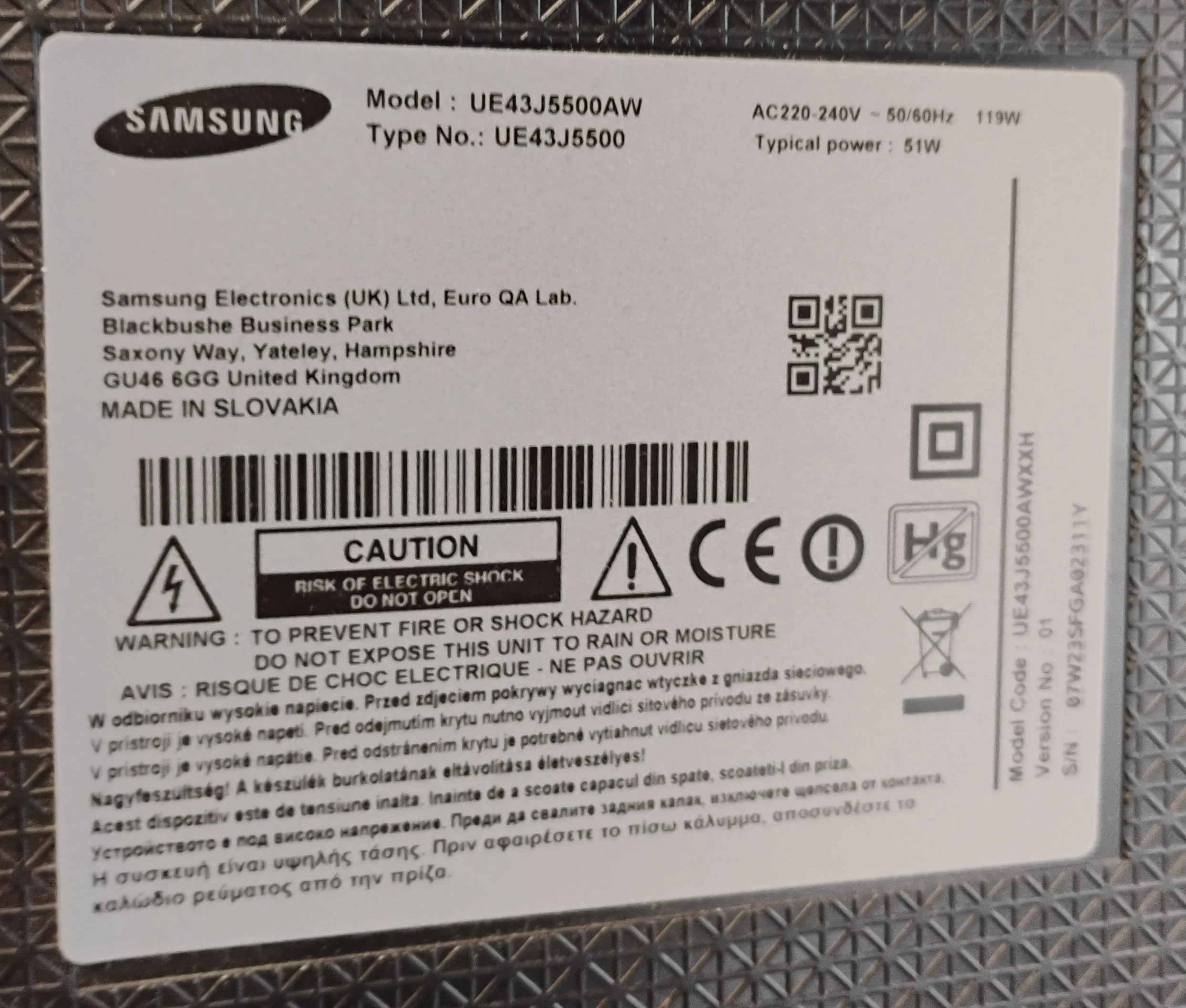 telewizor-samsung-43-ue43j5500aw-smarthub-format-hd-129294-2