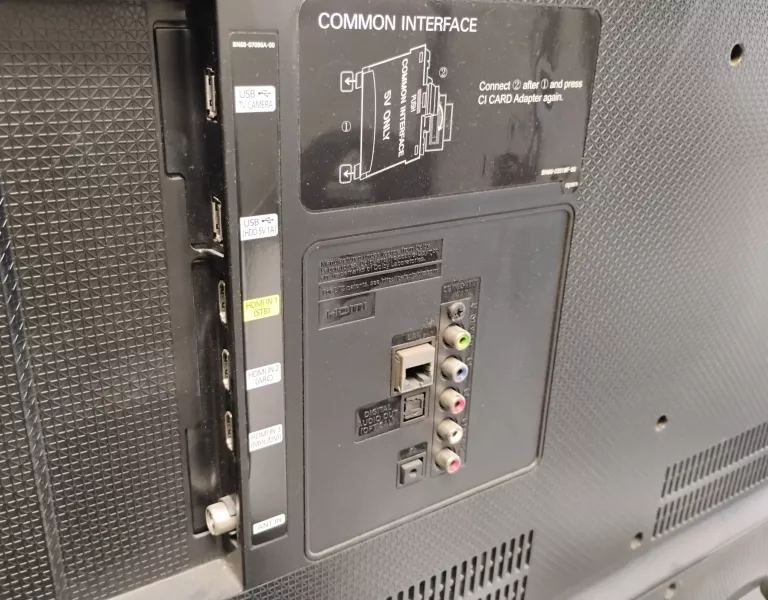 telewizor-samsung-43-ue43j5500aw-smarthub-smart-tv-211678-385709