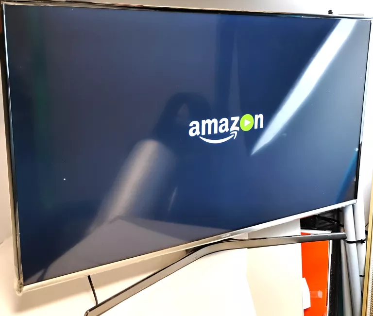 telewizor-samsung-43-ue43j5500aw-smarthub-kod-producenta-ue43j5500awxxh