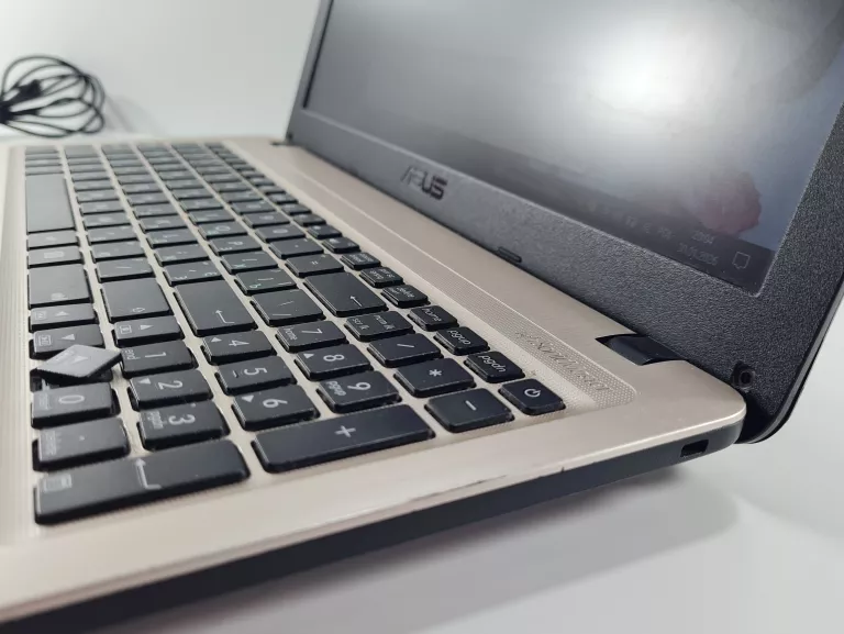 laptop-asus-x540n-4gb-ram-intel-celeron-windows-10-pro-rozdzielczosc-px-4474-211457