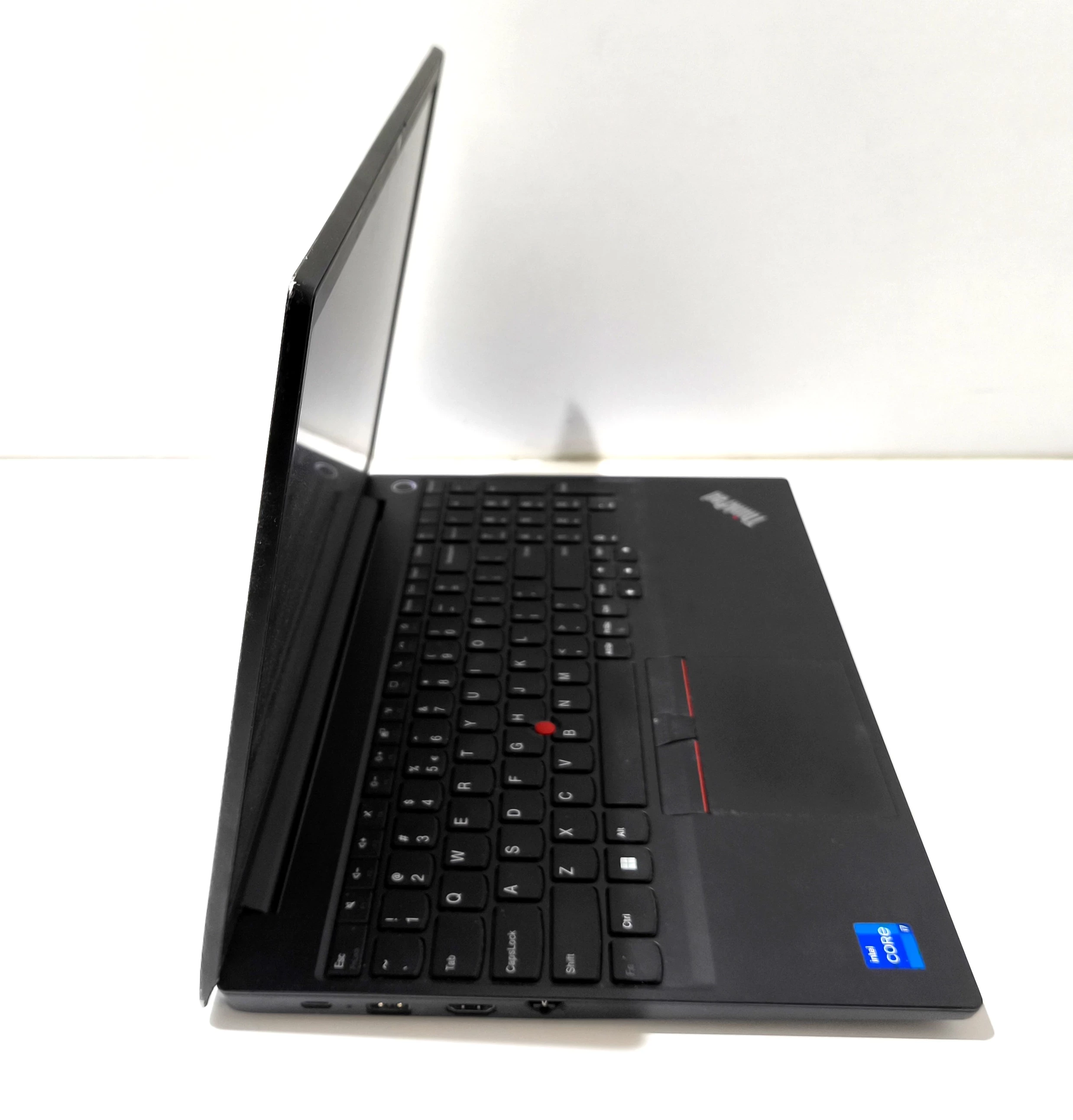 laptop-lenovo-thinkpad-e15-g4-seria-procesora-4366-10