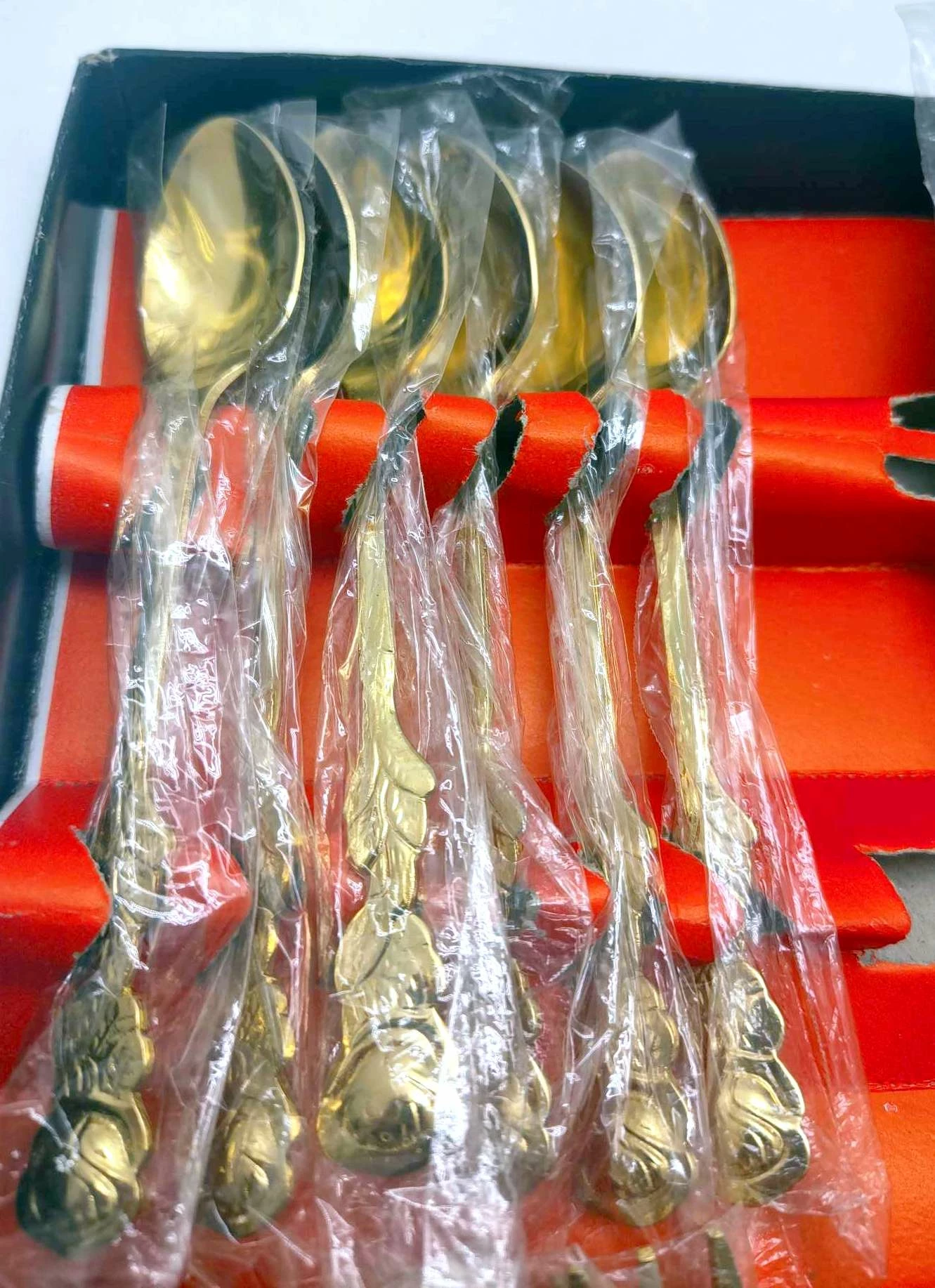 vintage-pozlacany-zestaw-sztuccow-deserowych-15el-stan-11323-2