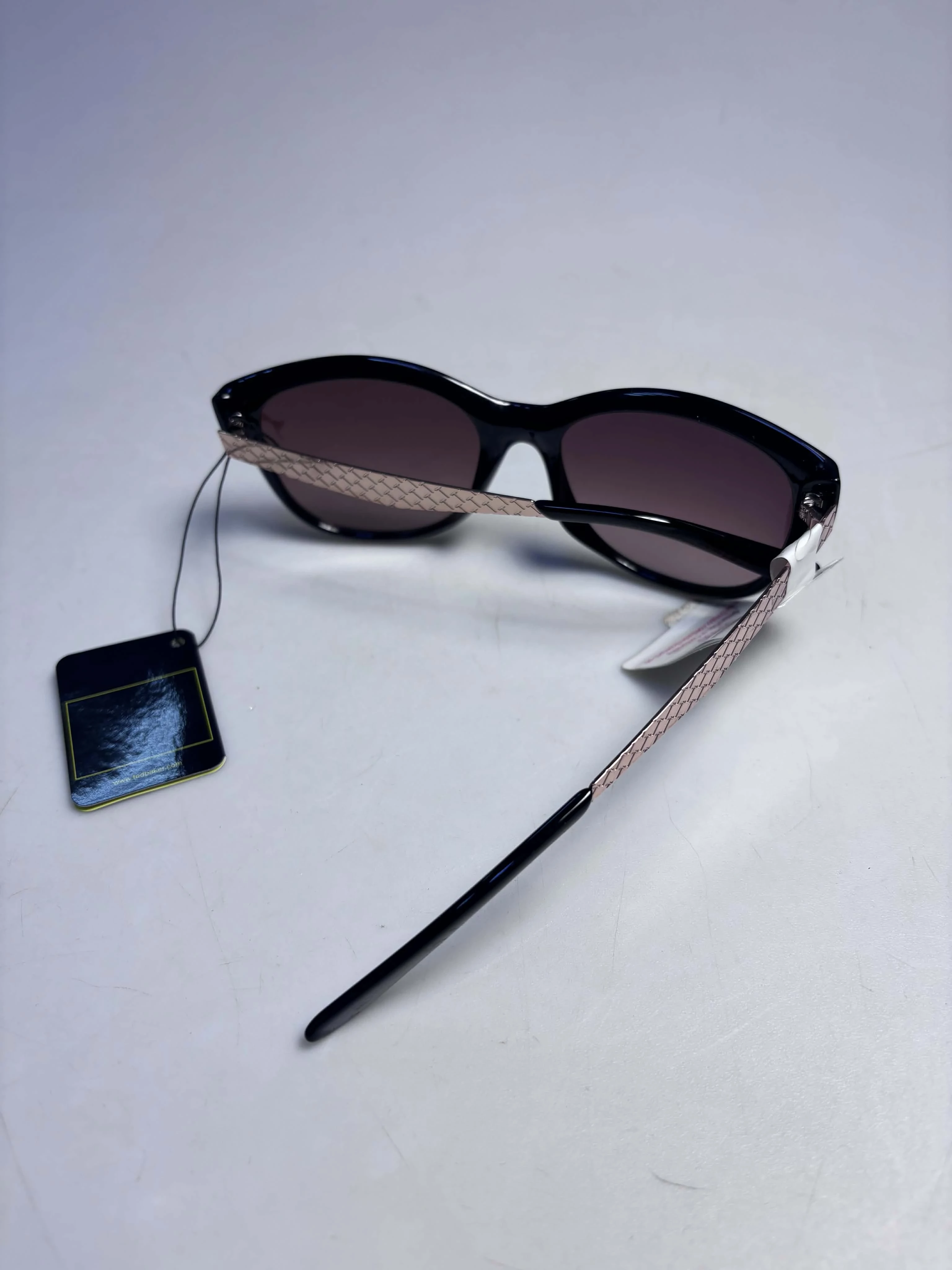 okulary-ted-baker-camelia-1396-001-stan-11323-2