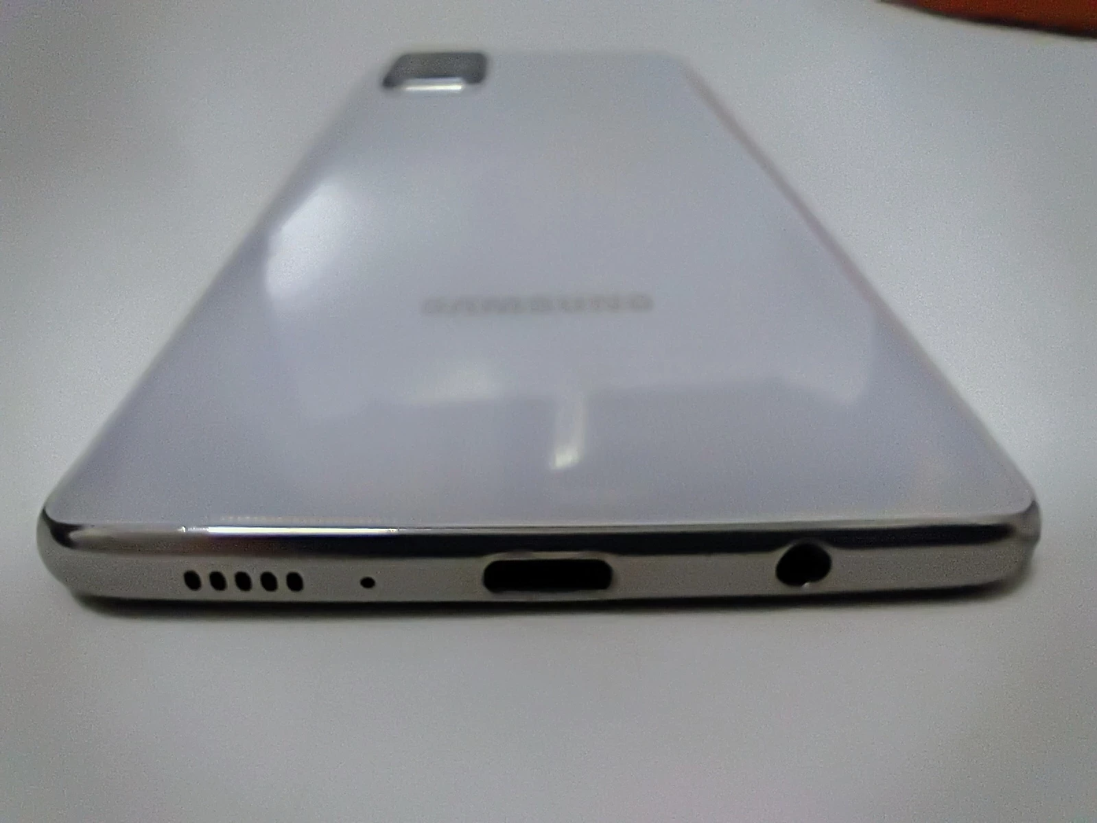 telefon-samsung-a71-stan-11323-2