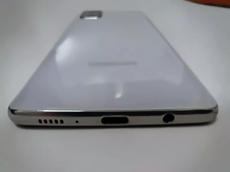 telefon-samsung-a71-stan-11323-2