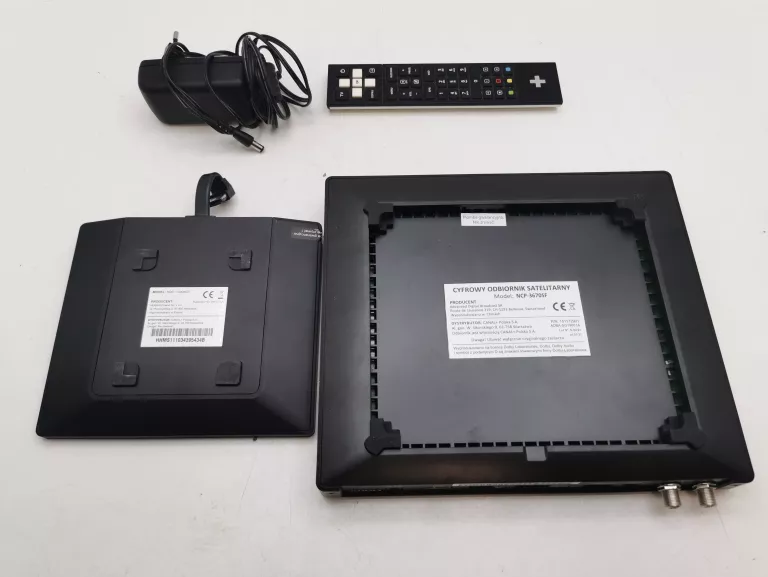 dekoder-canal-ultrabox-ncp-3670-z-dyskiem-hdd-1000ncp-ean-gtin-4712755181922