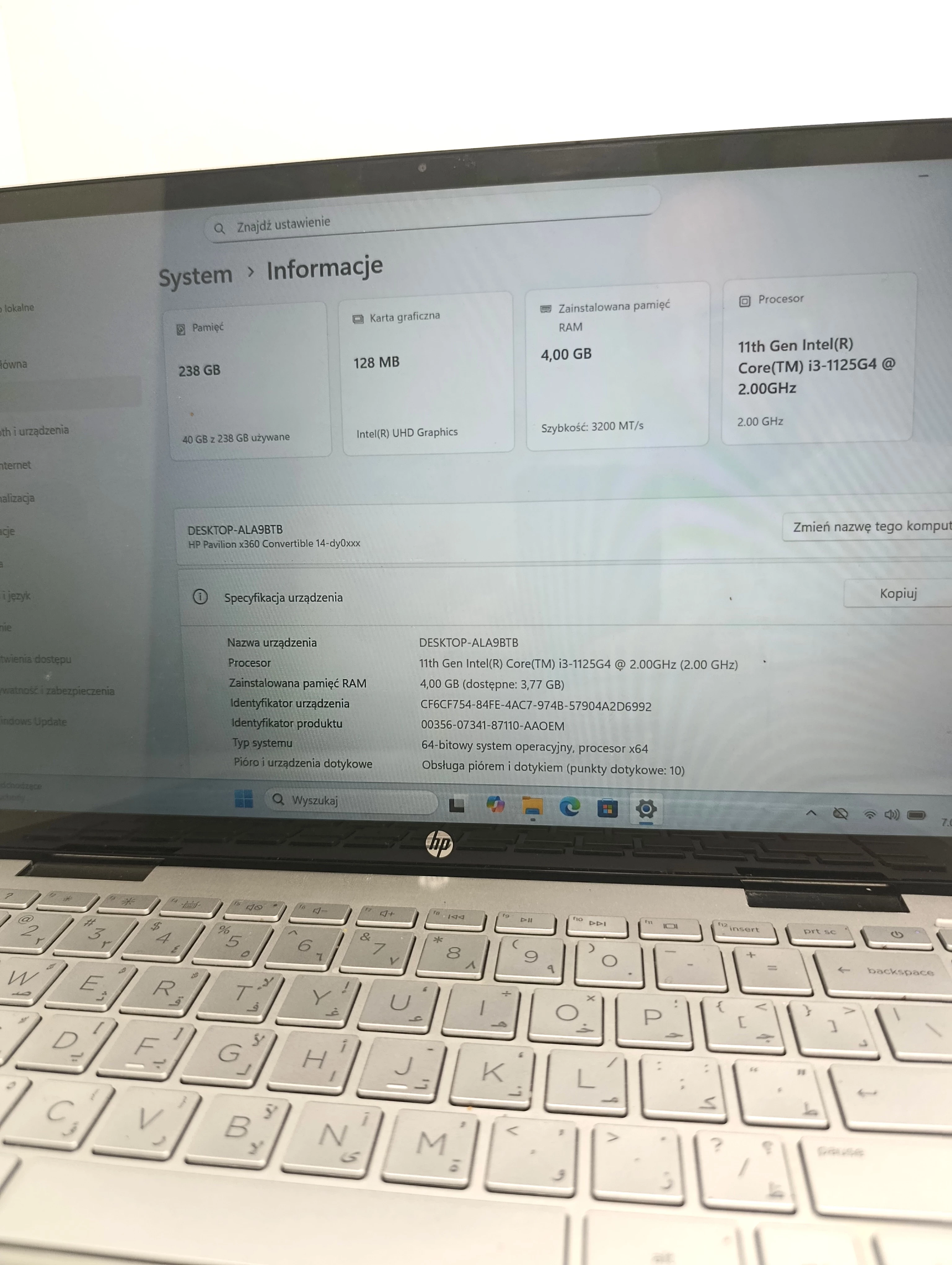 laptop-hp-14-dy0023nx-i3-1115g4-8gb-256gb-rozdzielczosc-px-4474-211457