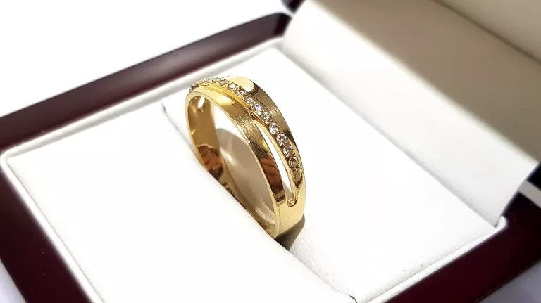 zloty-pierscionek-pr585-294g-r19-stan-11323-2