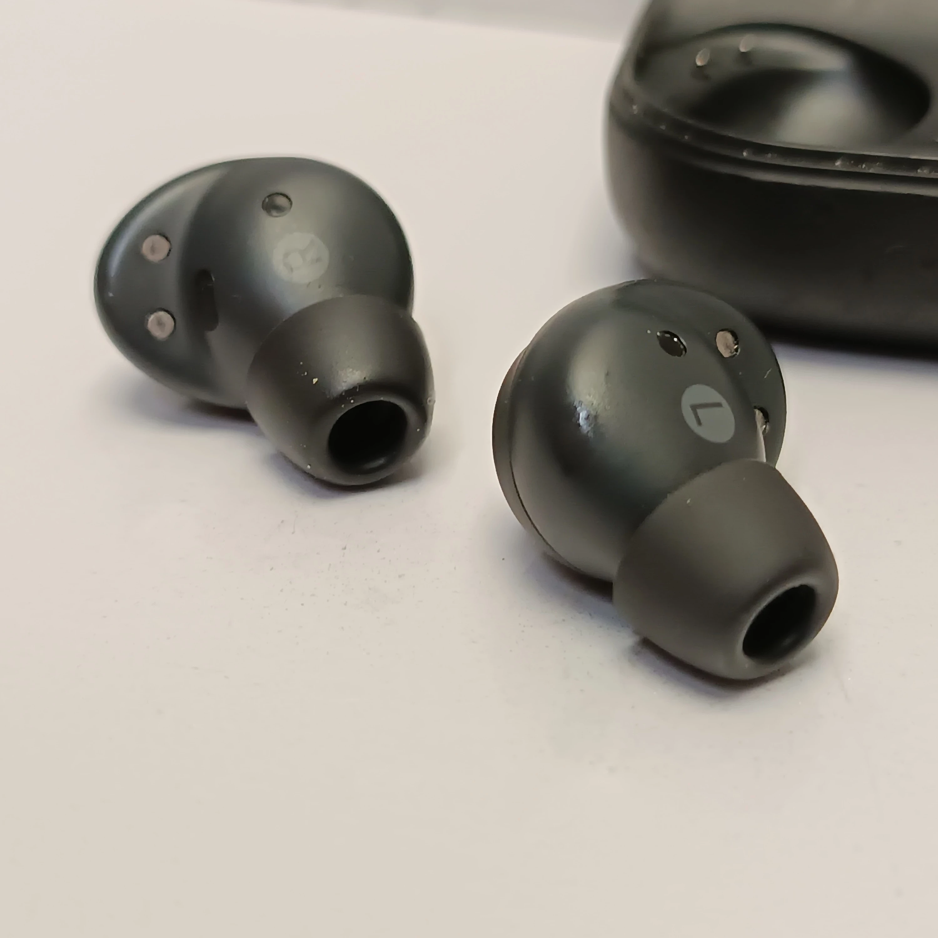 samsung-galaxy-buds2-pro-sm-r510-kolor-dominujacy-129357-3