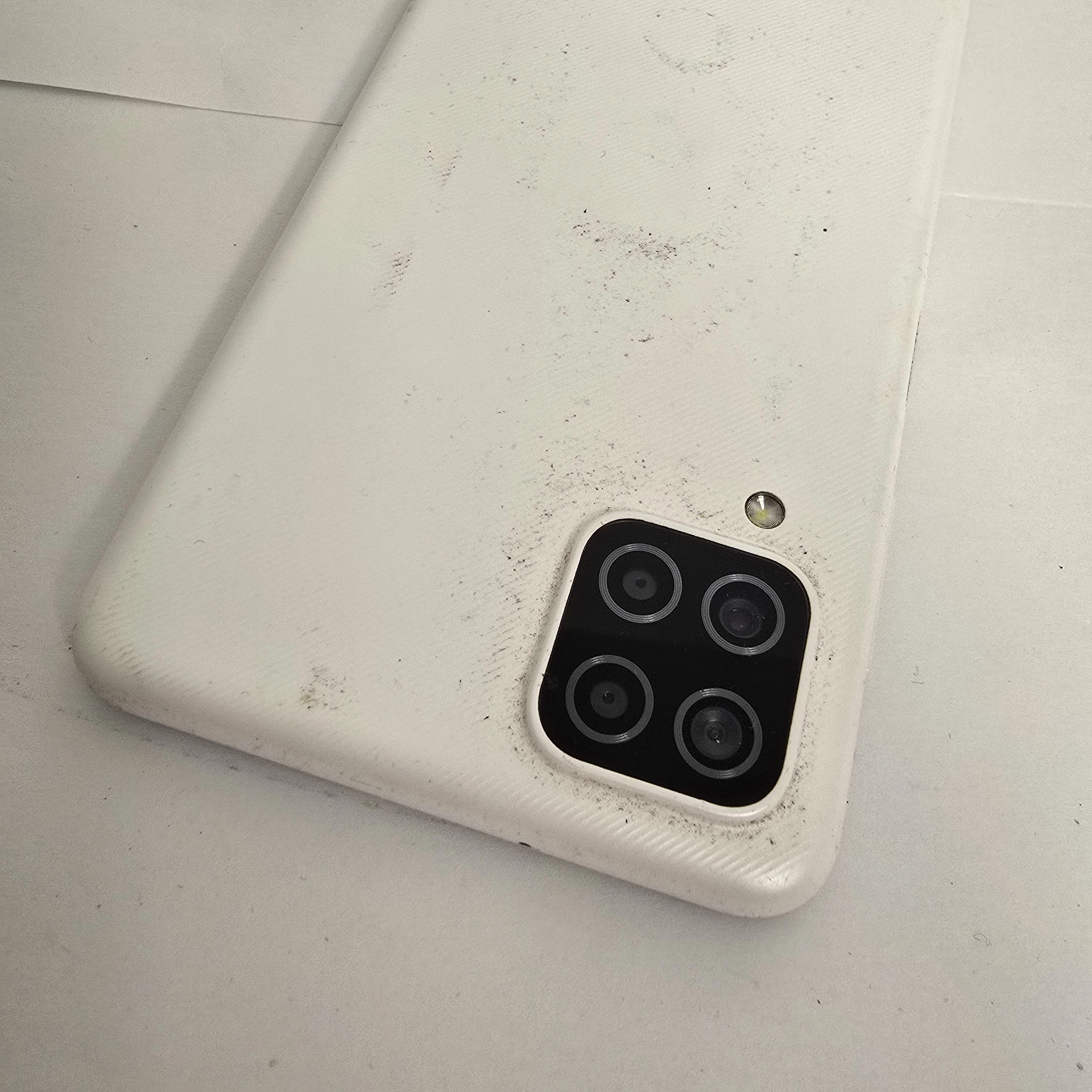 telefon-samsung-a12-typ-202685-212929